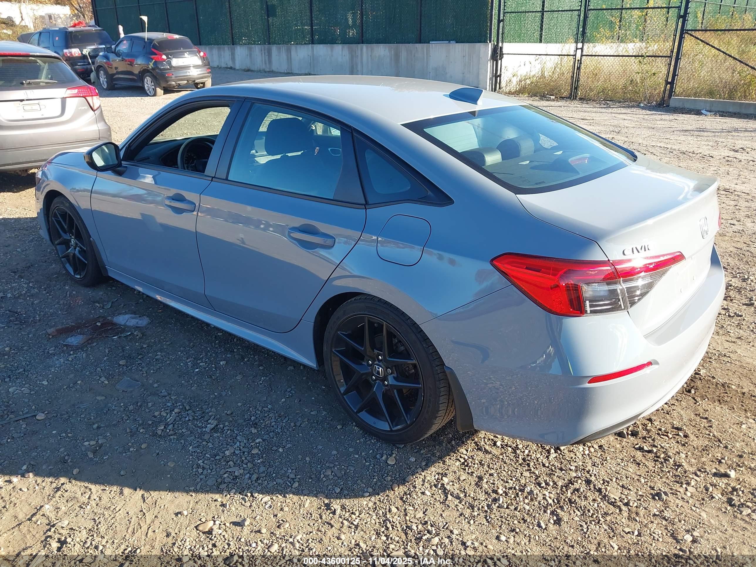 HONDA CIVIC image 3