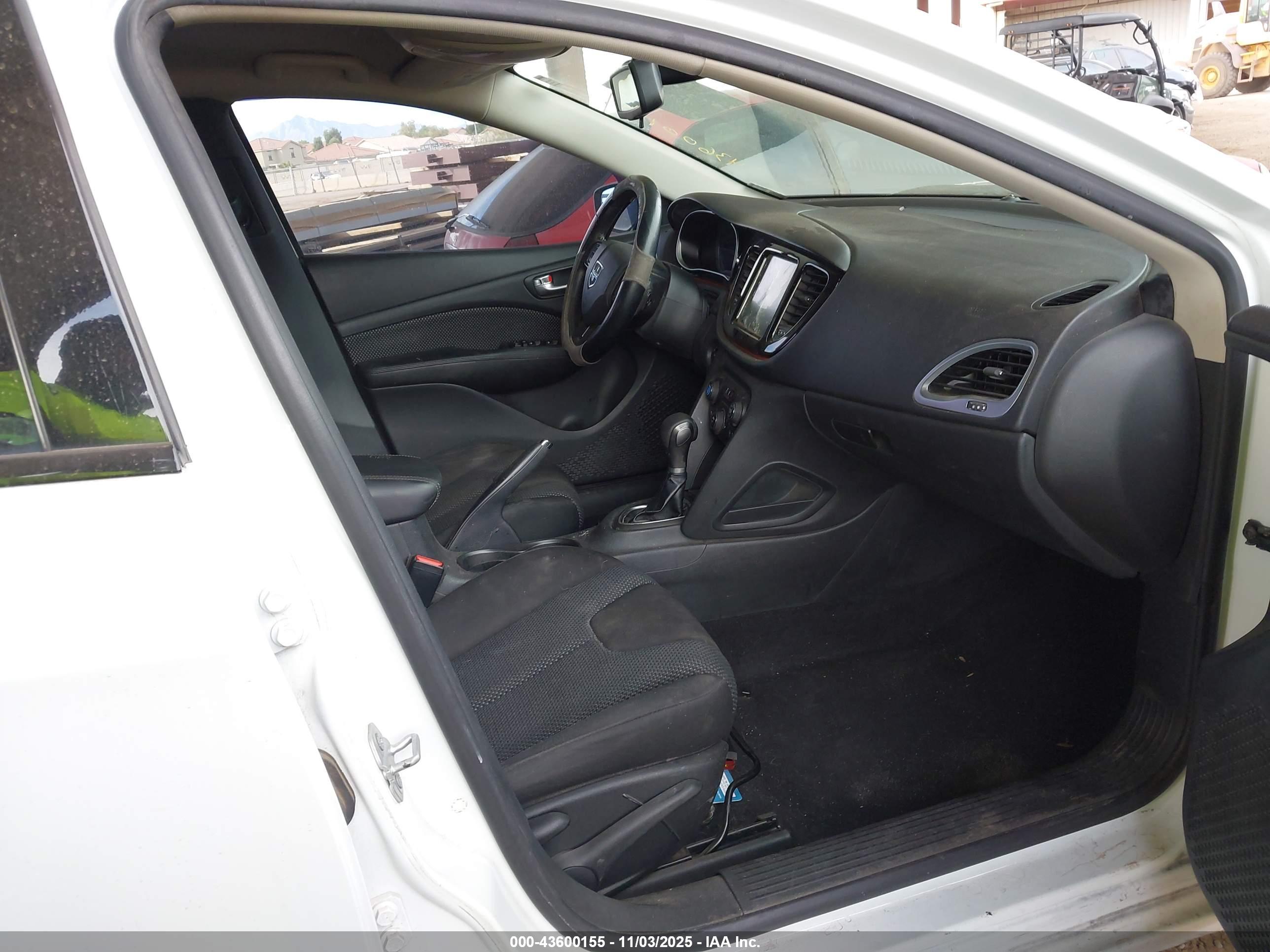 DODGE DART image 5