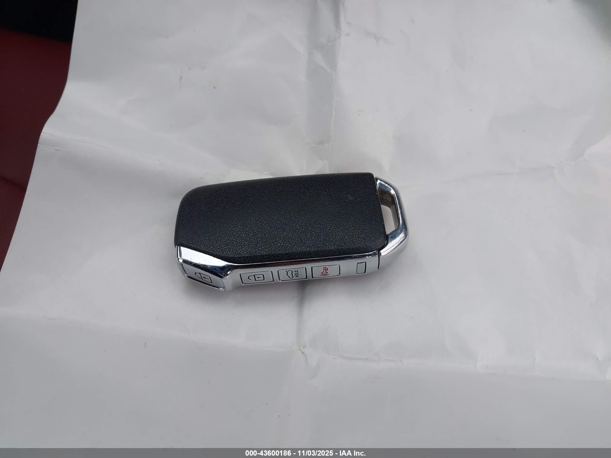 KIA K5 image 11