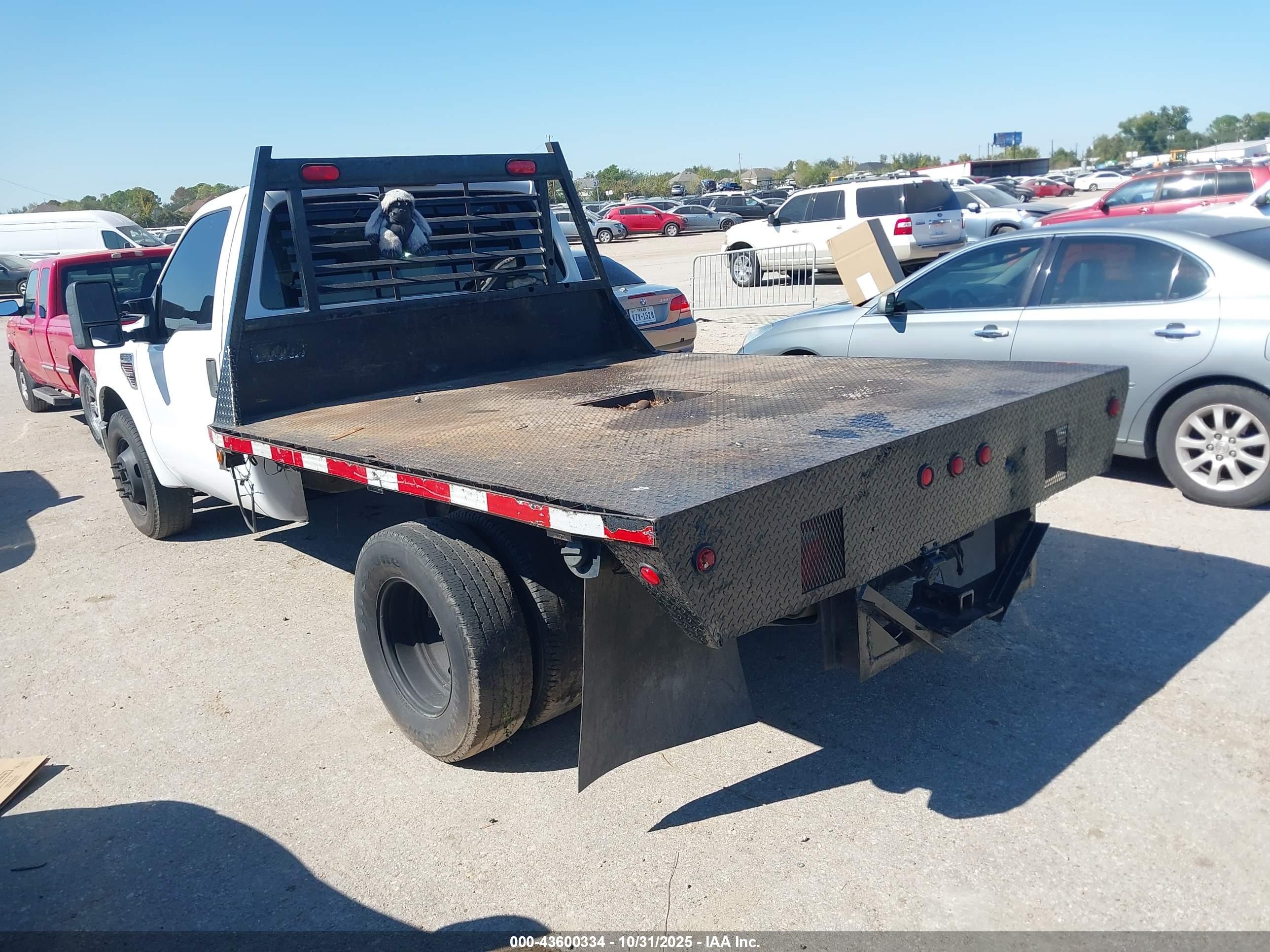 FORD F-350 image 3