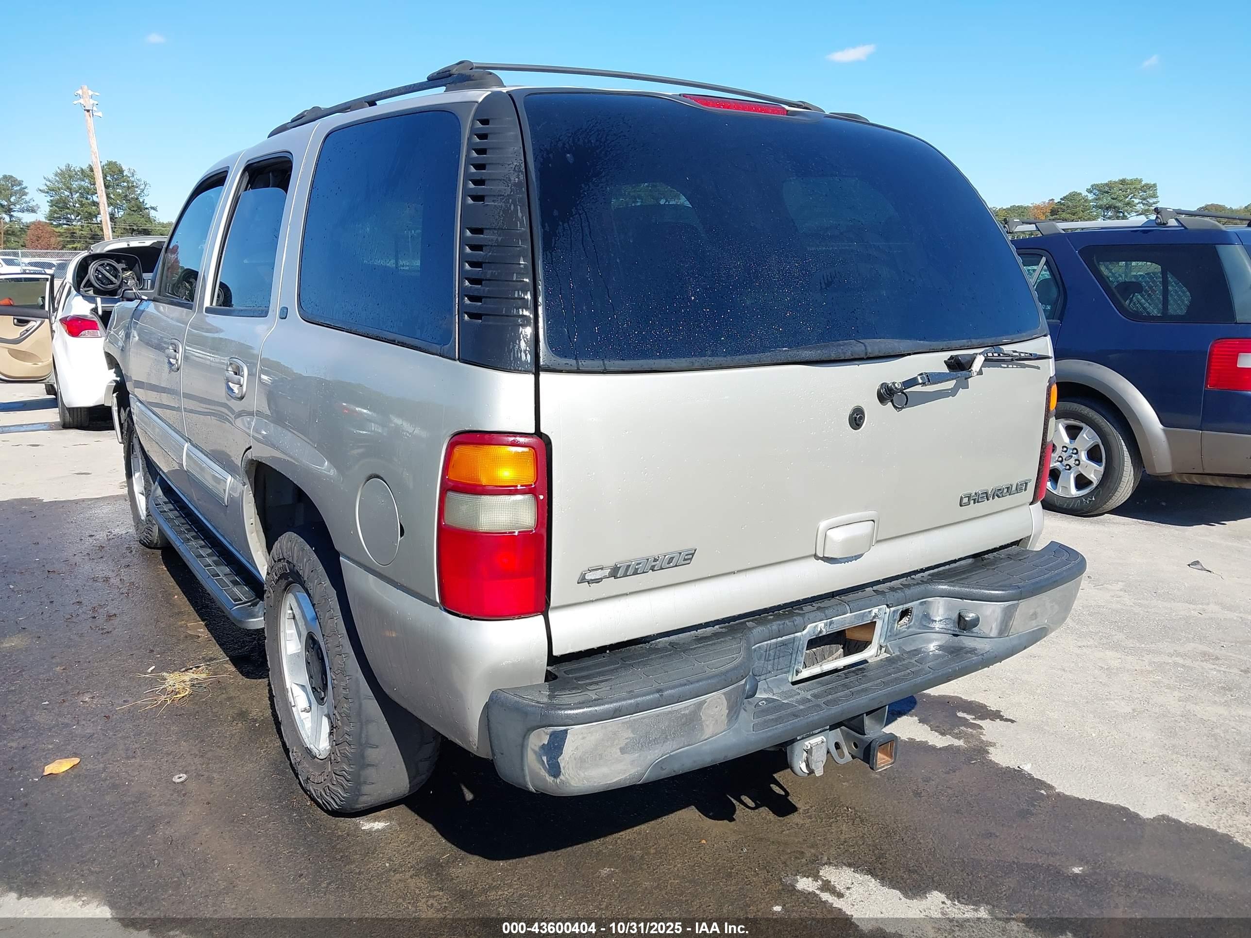CHEVROLET TAHOE image 3
