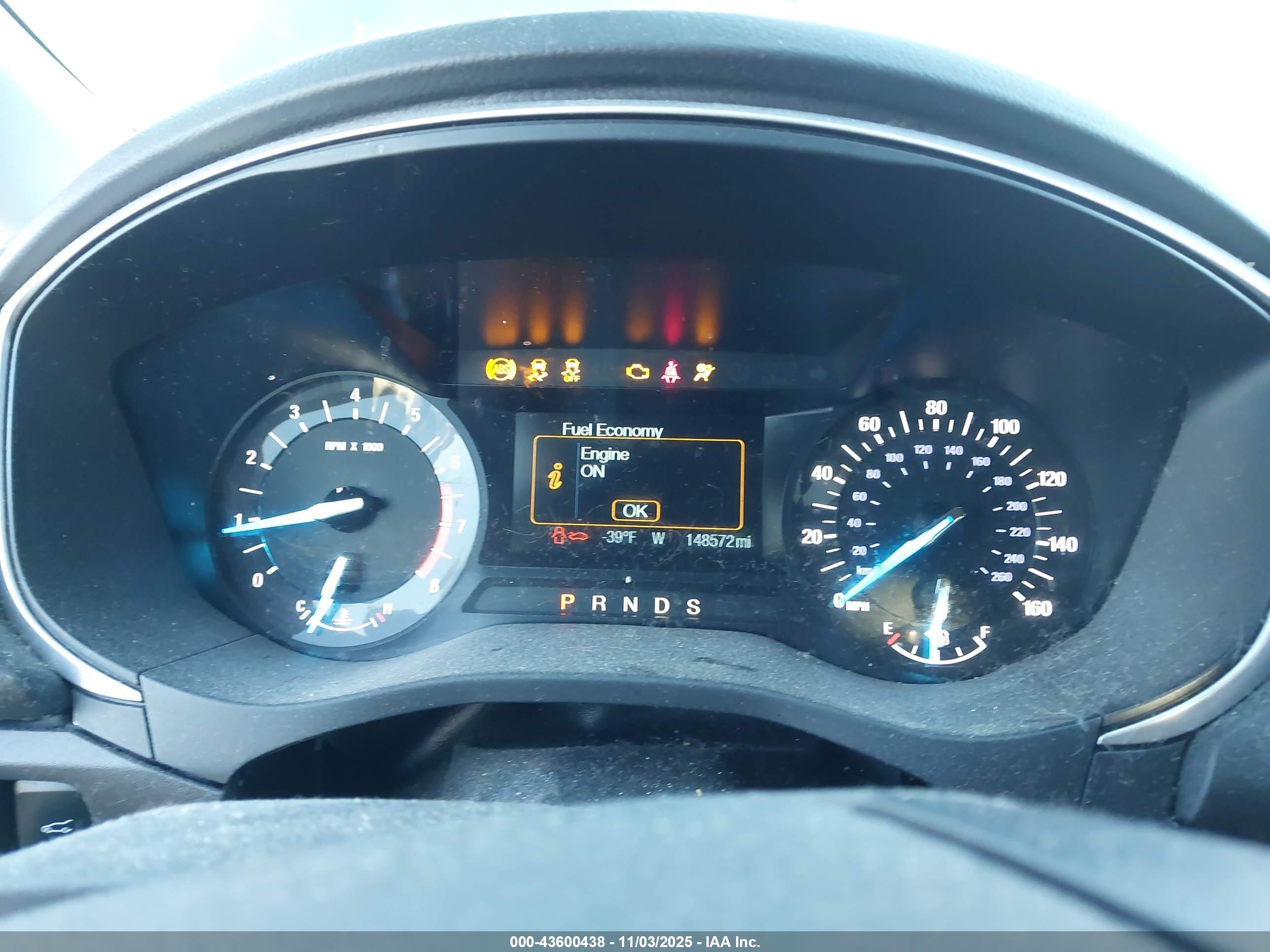 FORD FUSION image 7