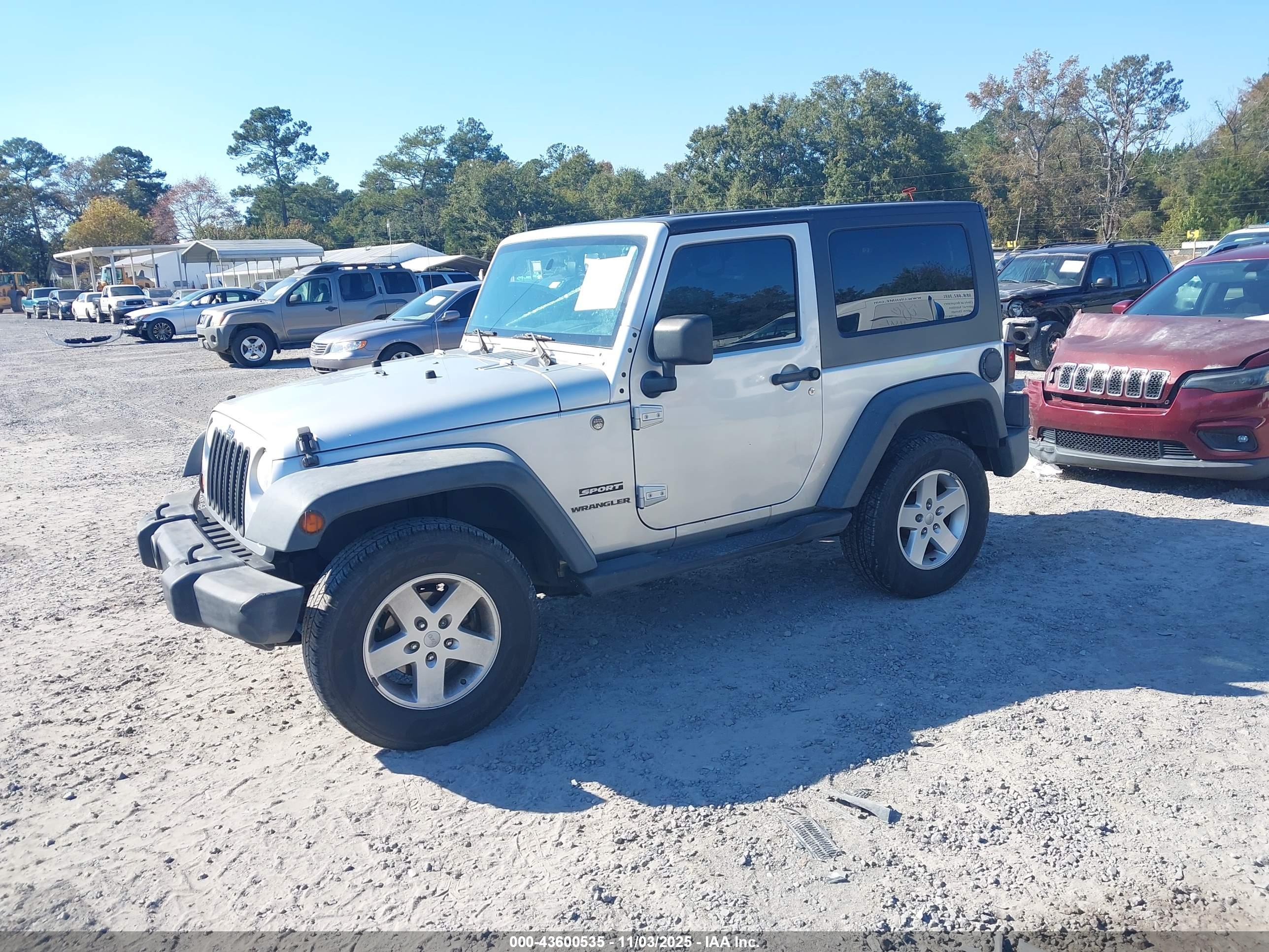 JEEP WRANGLER image 2