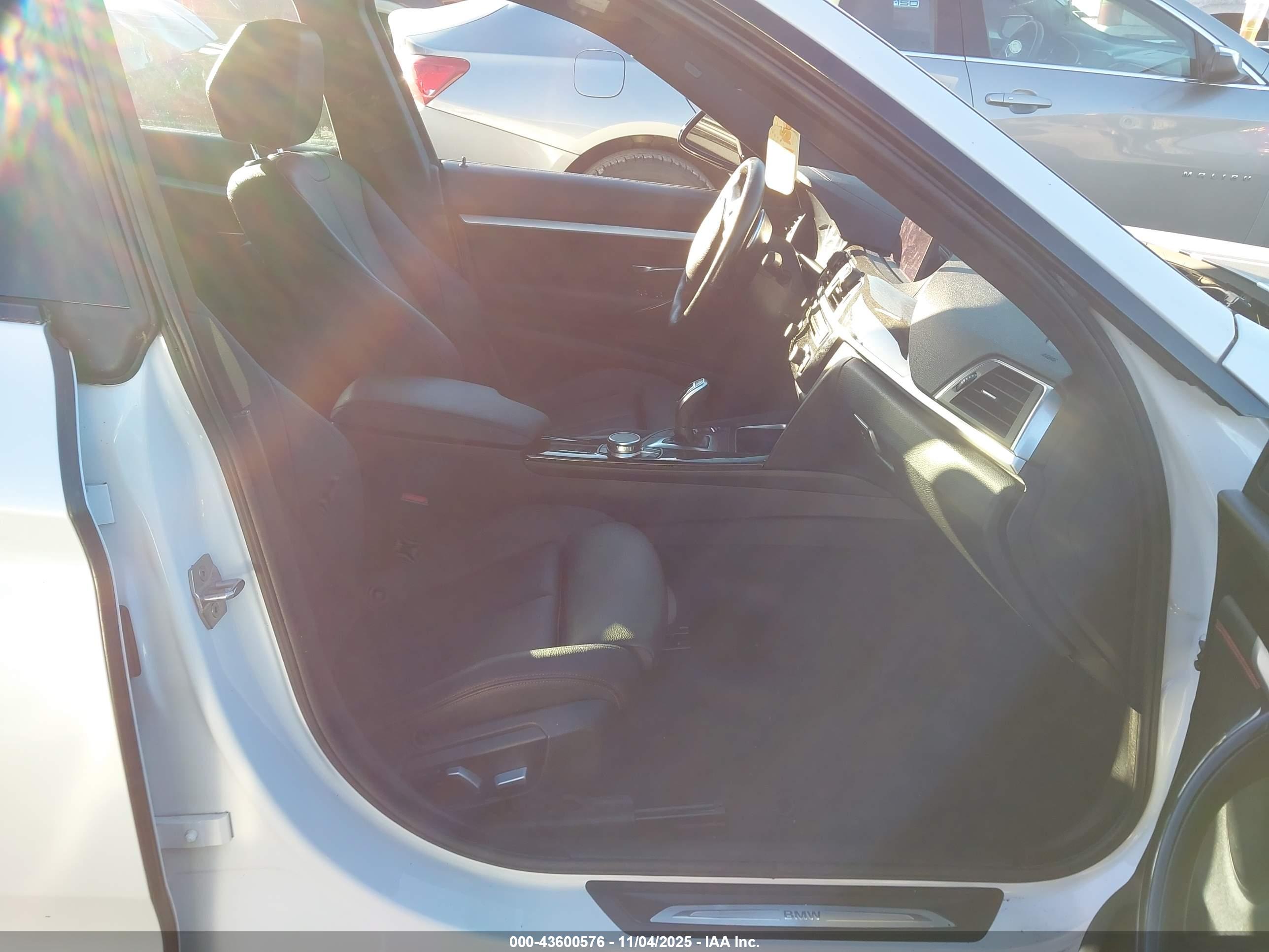 BMW 330I image 5