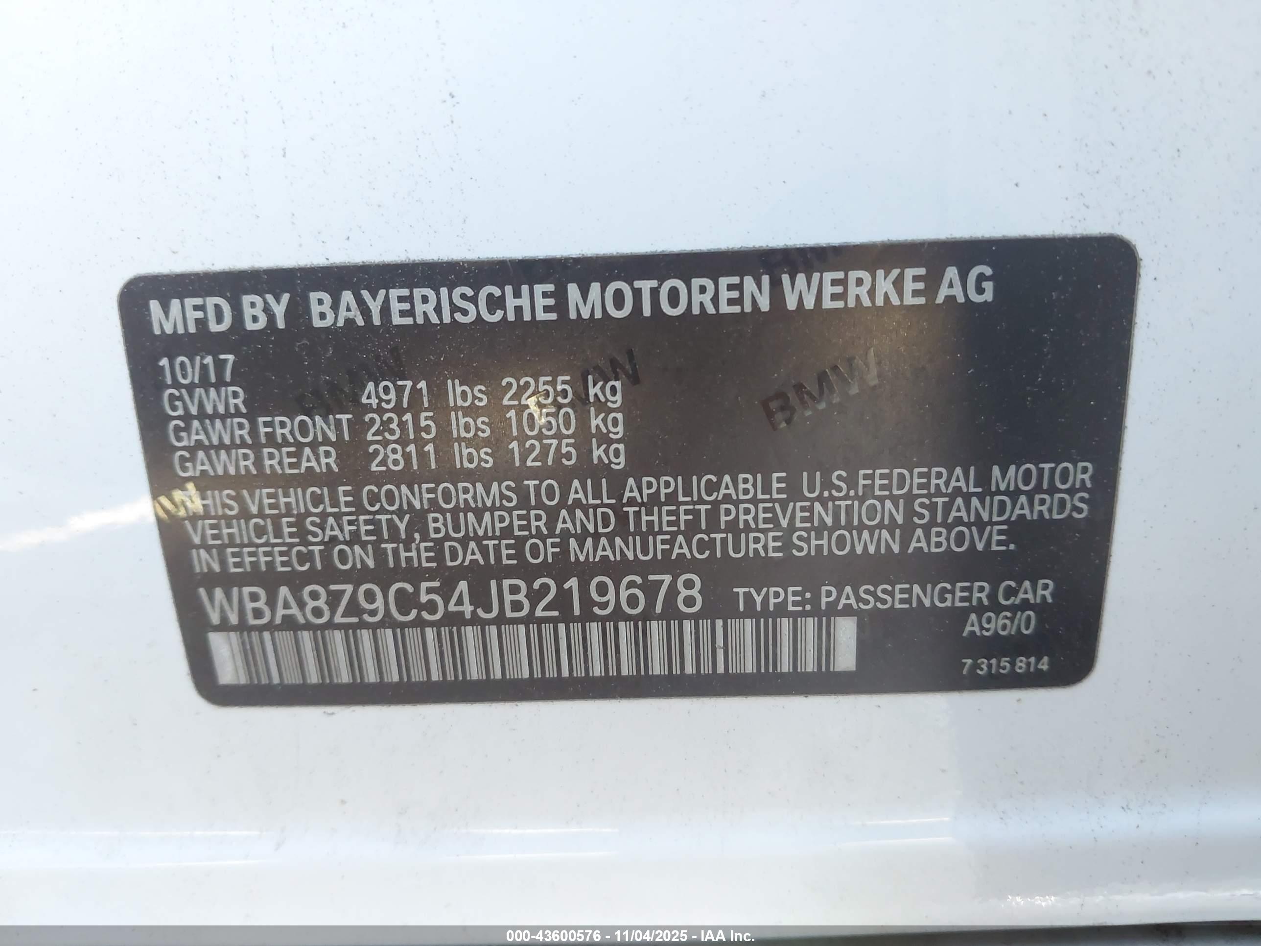 BMW 330I image 9
