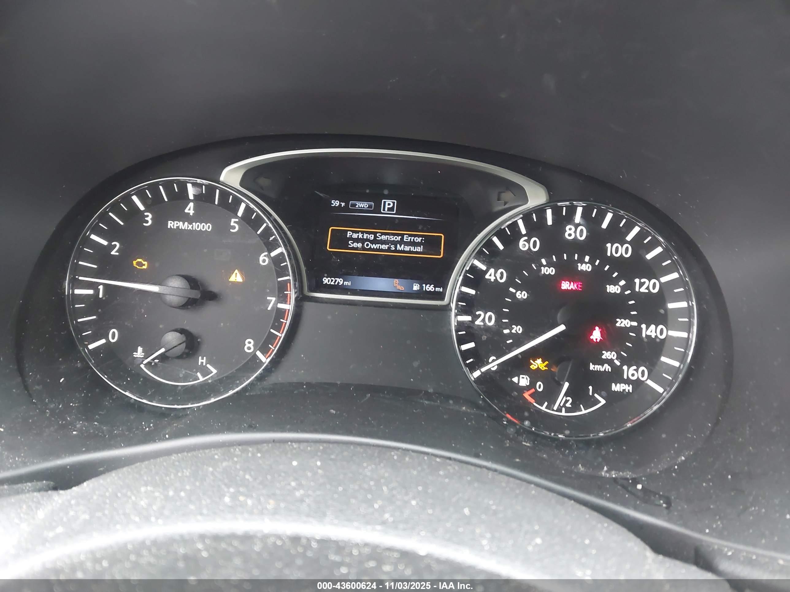 NISSAN PATHFINDER image 7