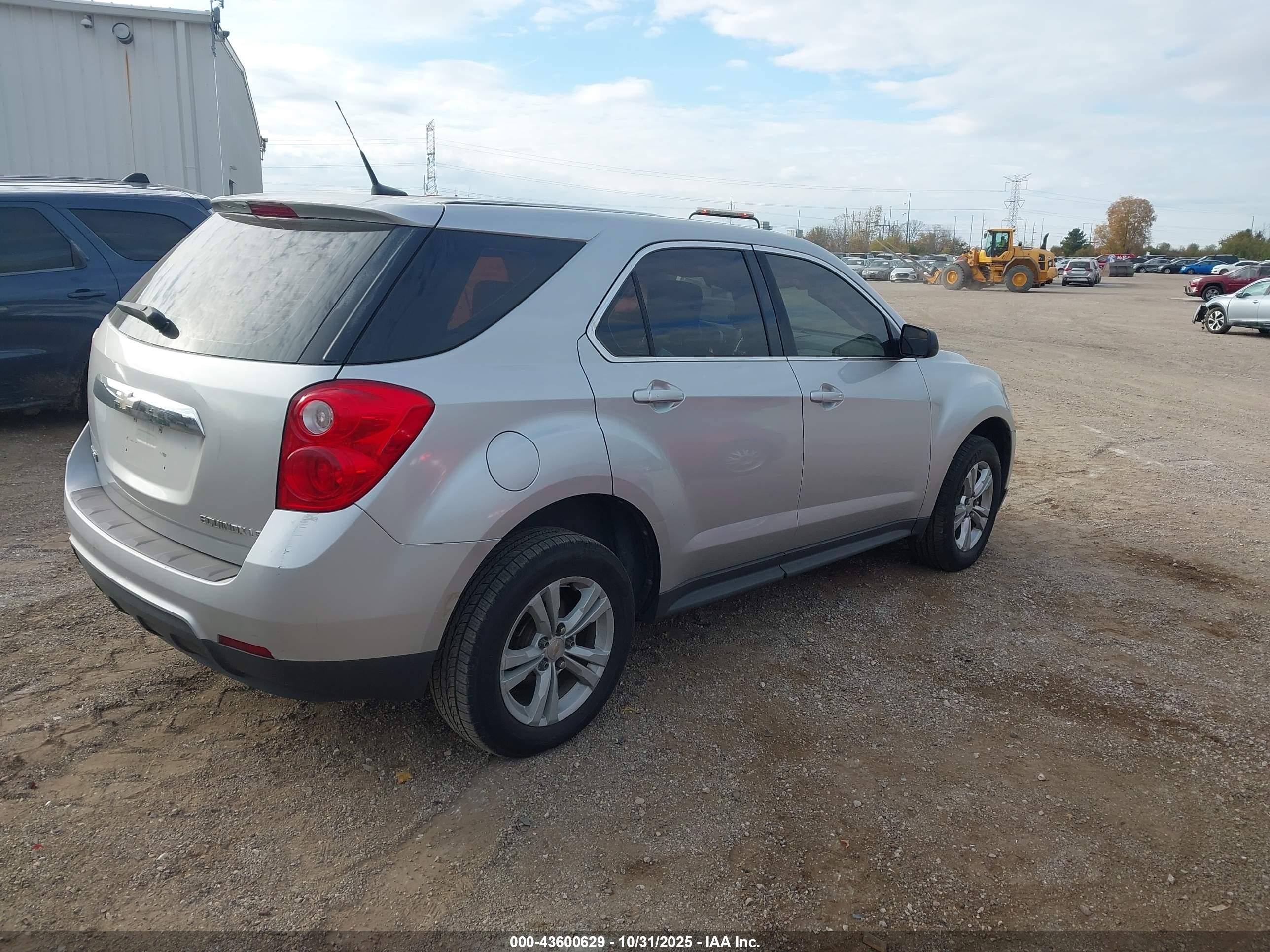 CHEVROLET EQUINOX image 4