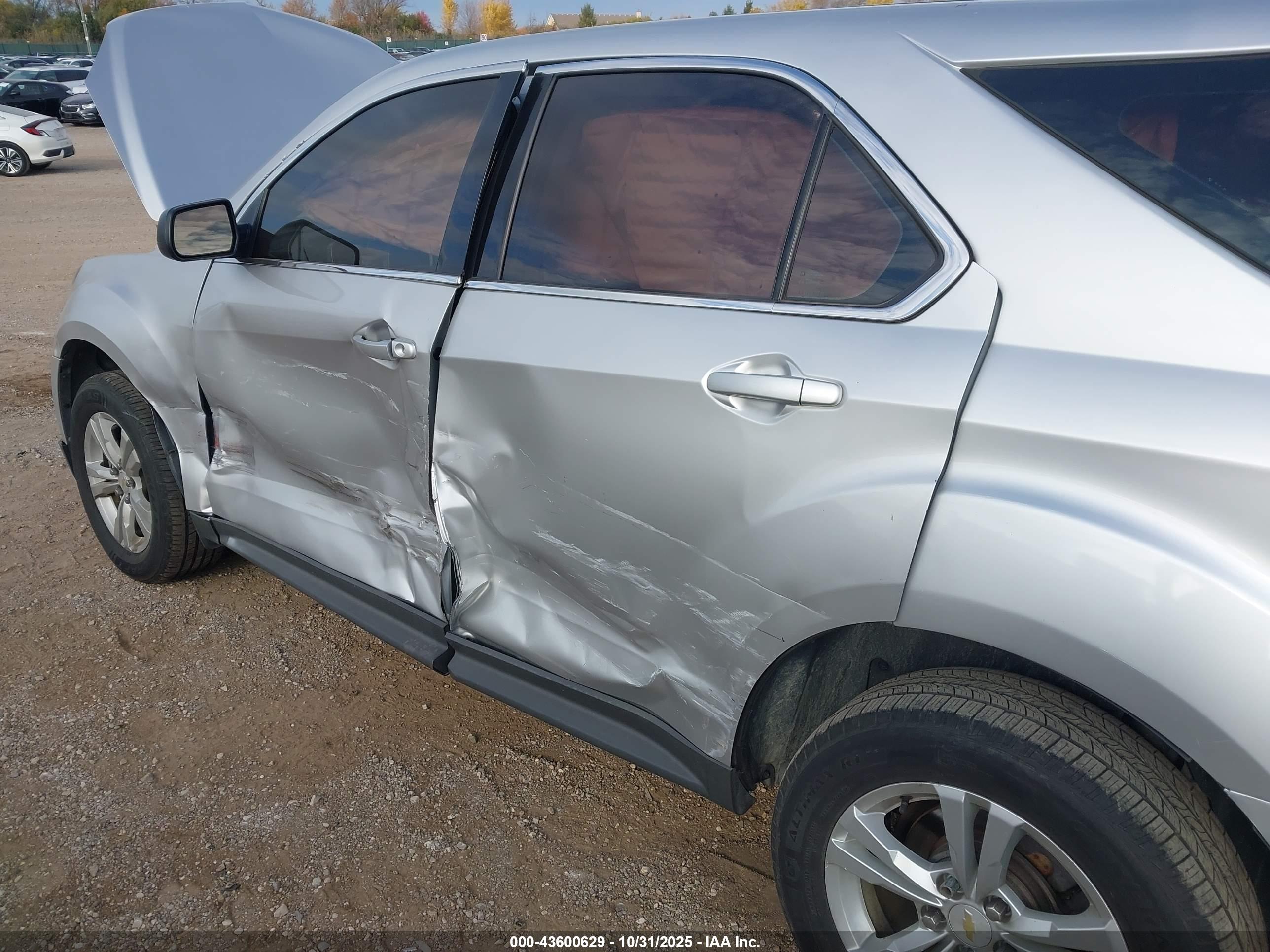 CHEVROLET EQUINOX image 6