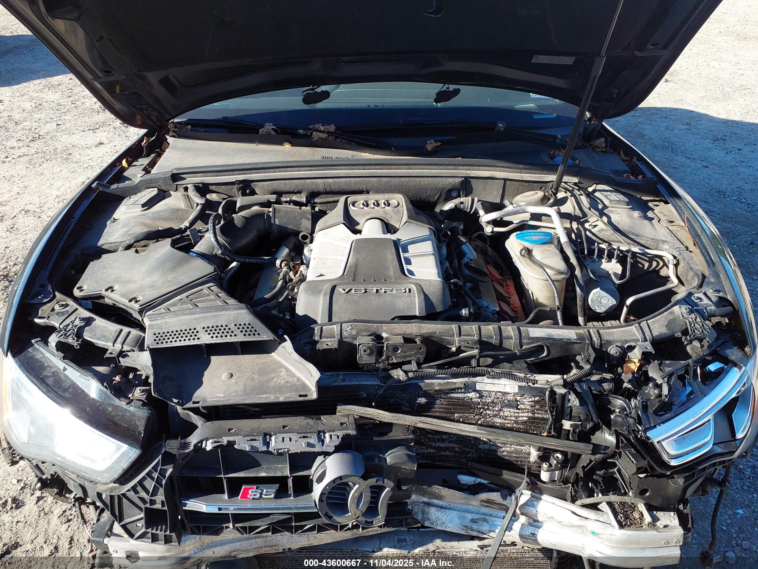 AUDI S5 image 10