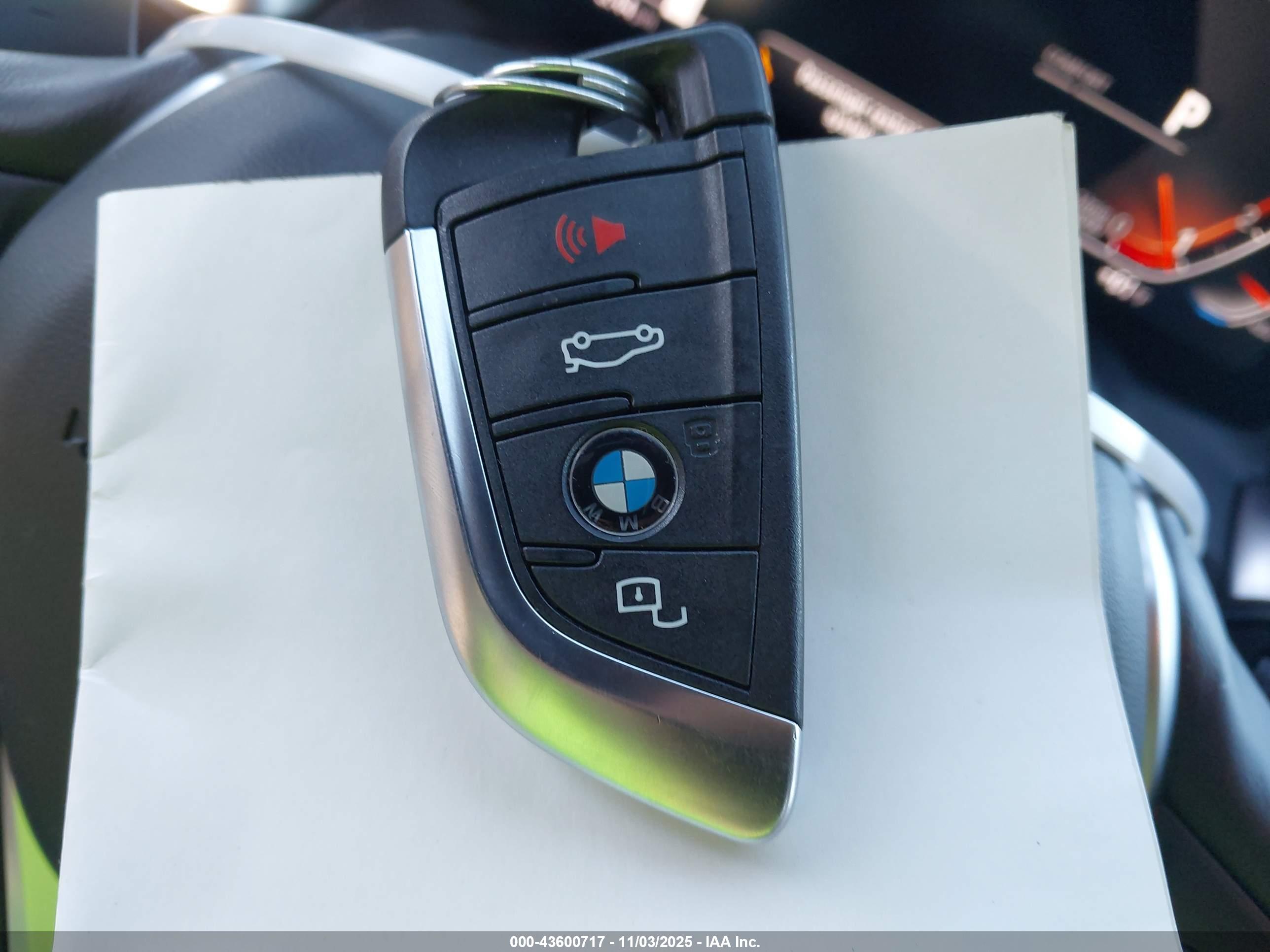 BMW 230 image 11