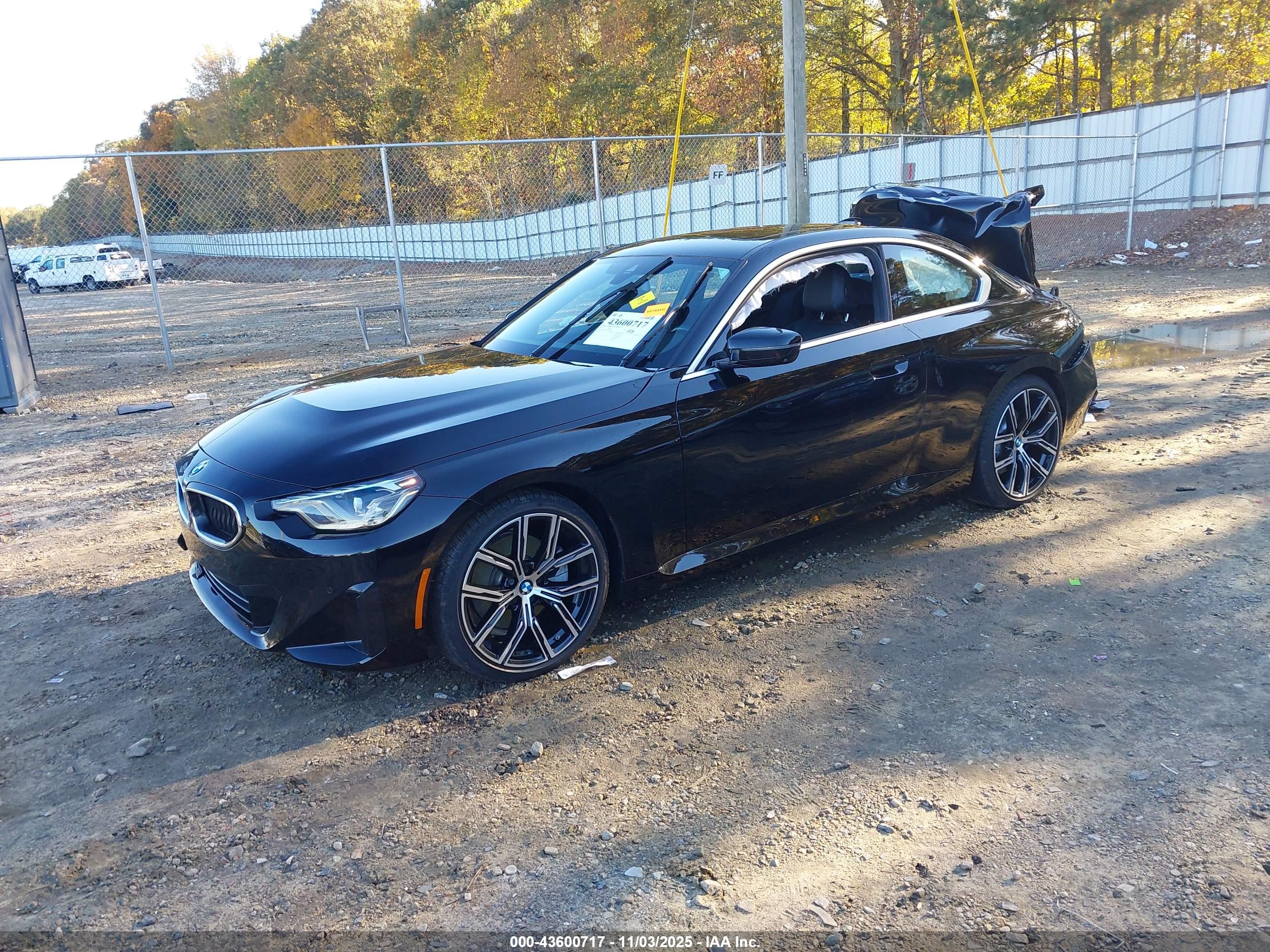 BMW 230 image 2