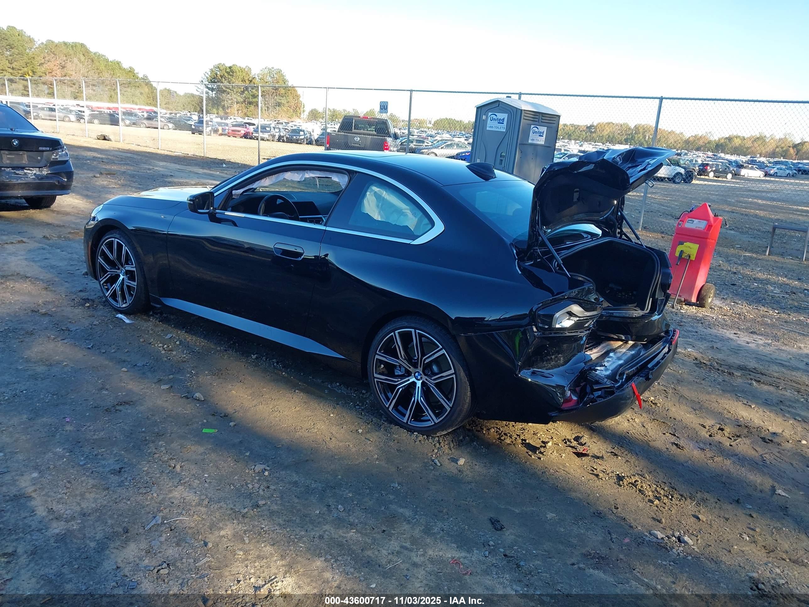 BMW 230 image 3