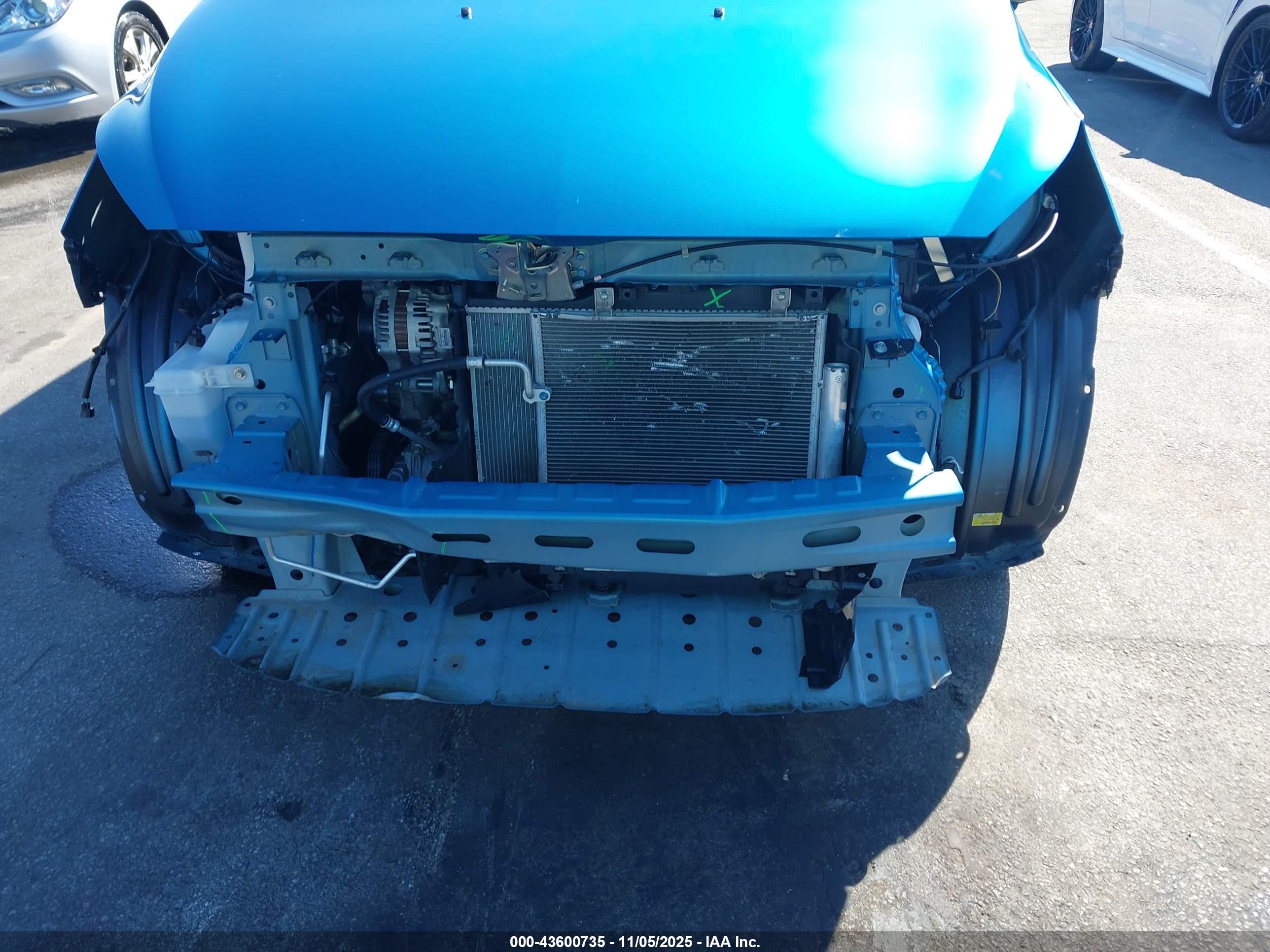 MITSUBISHI MIRAGE image 6