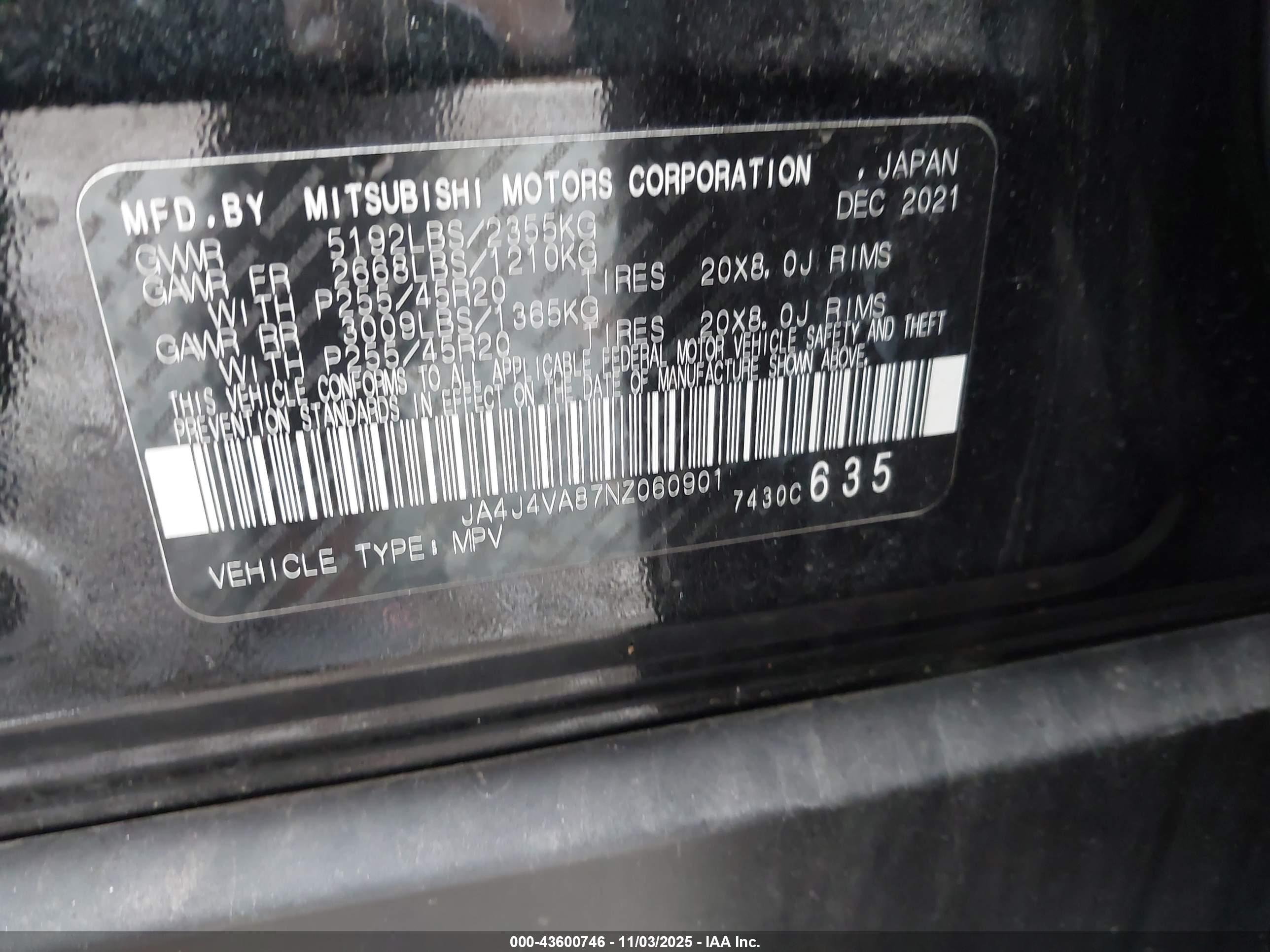 MITSUBISHI OUTLANDER image 9