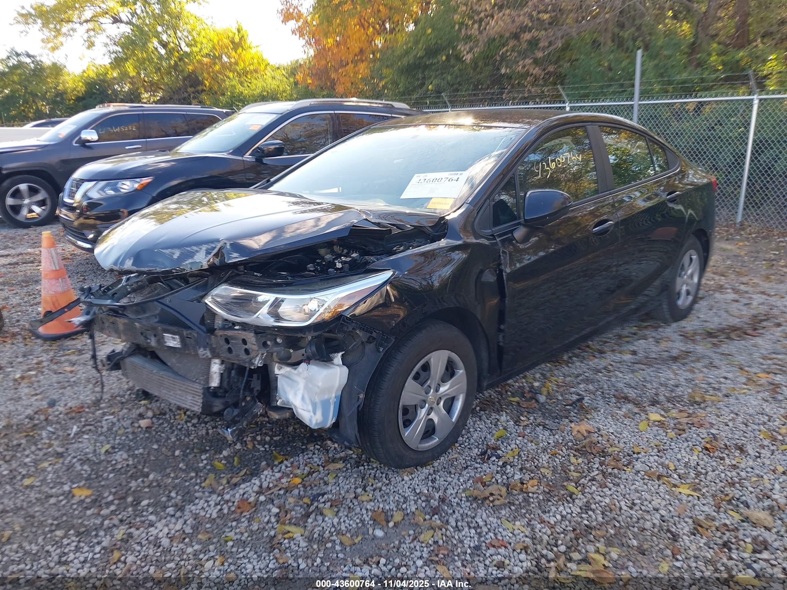 CHEVROLET CRUZE image 2