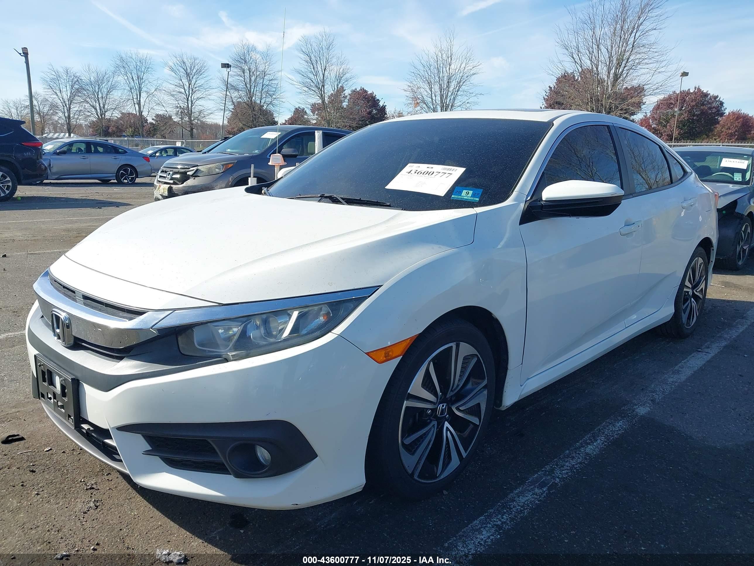 HONDA CIVIC image 2