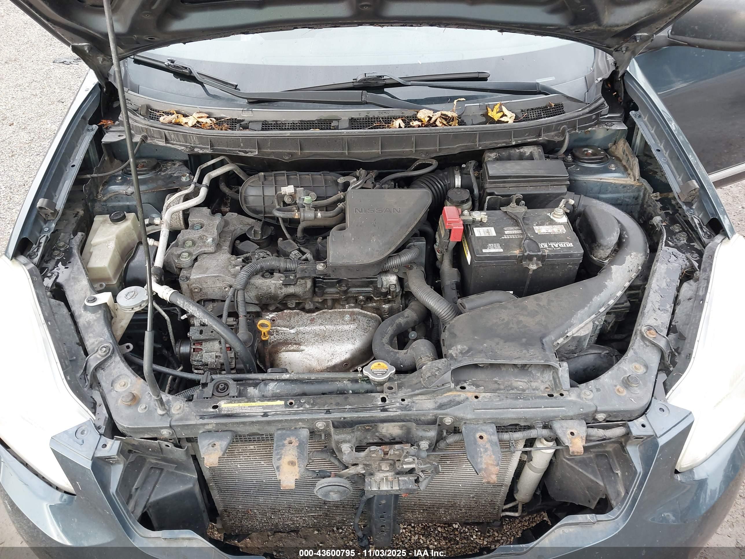 NISSAN ROGUE image 10