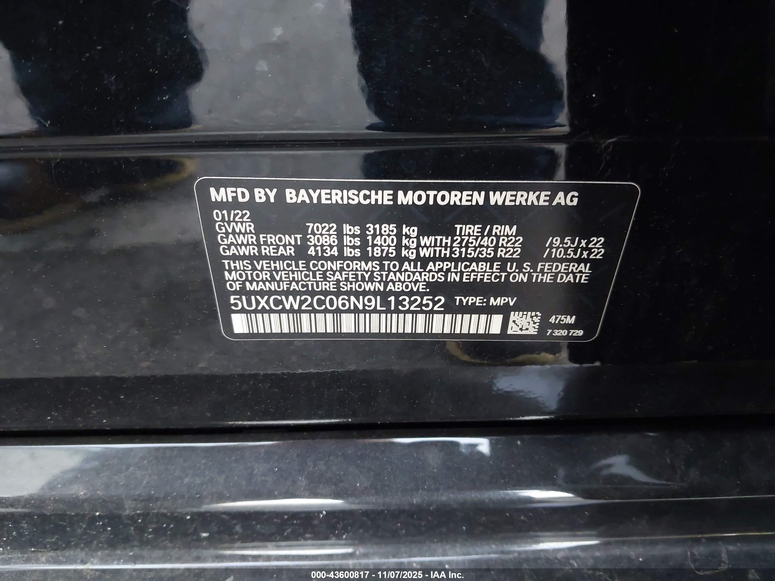 BMW X7 image 9