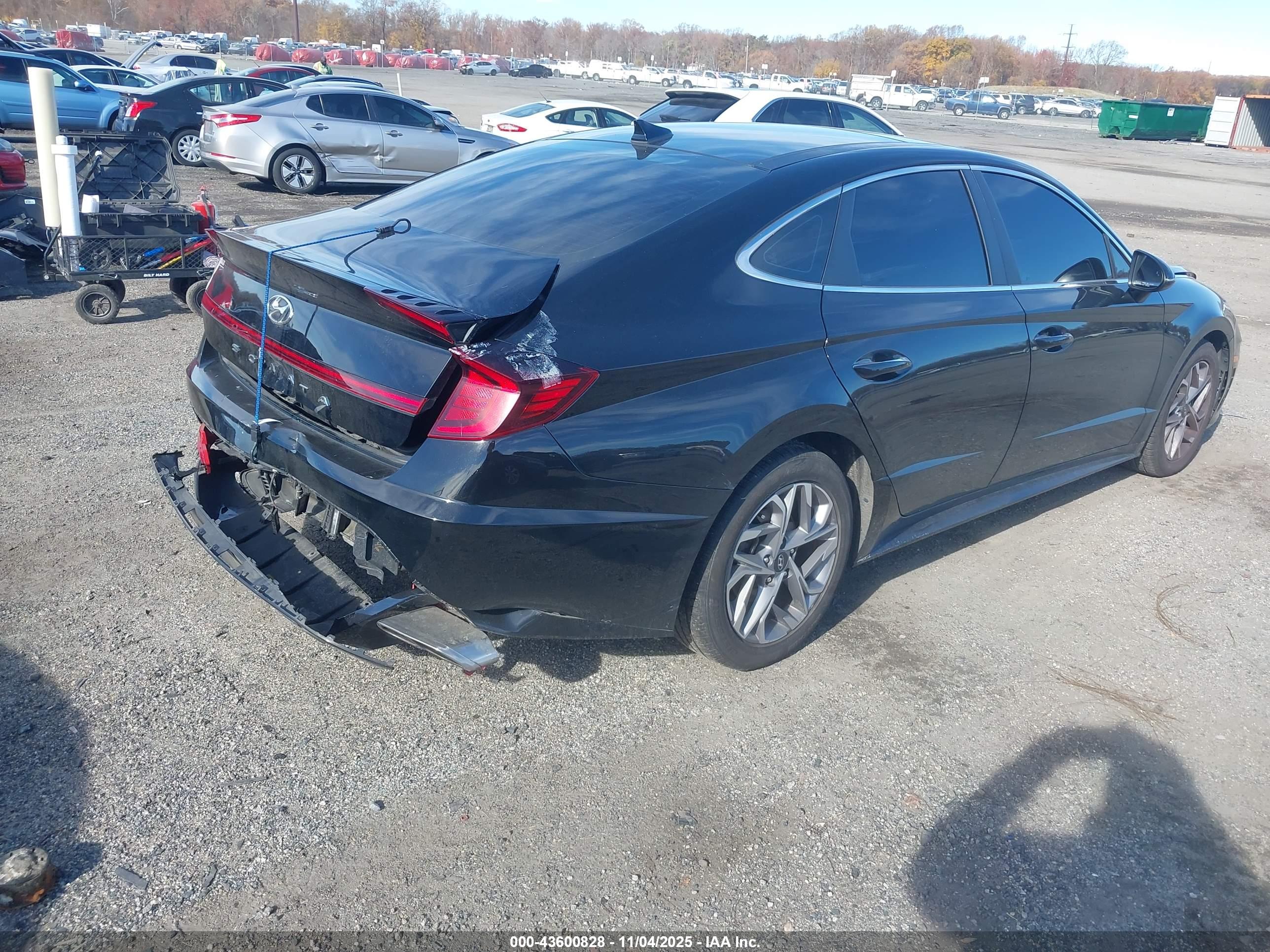 HYUNDAI SONATA image 4