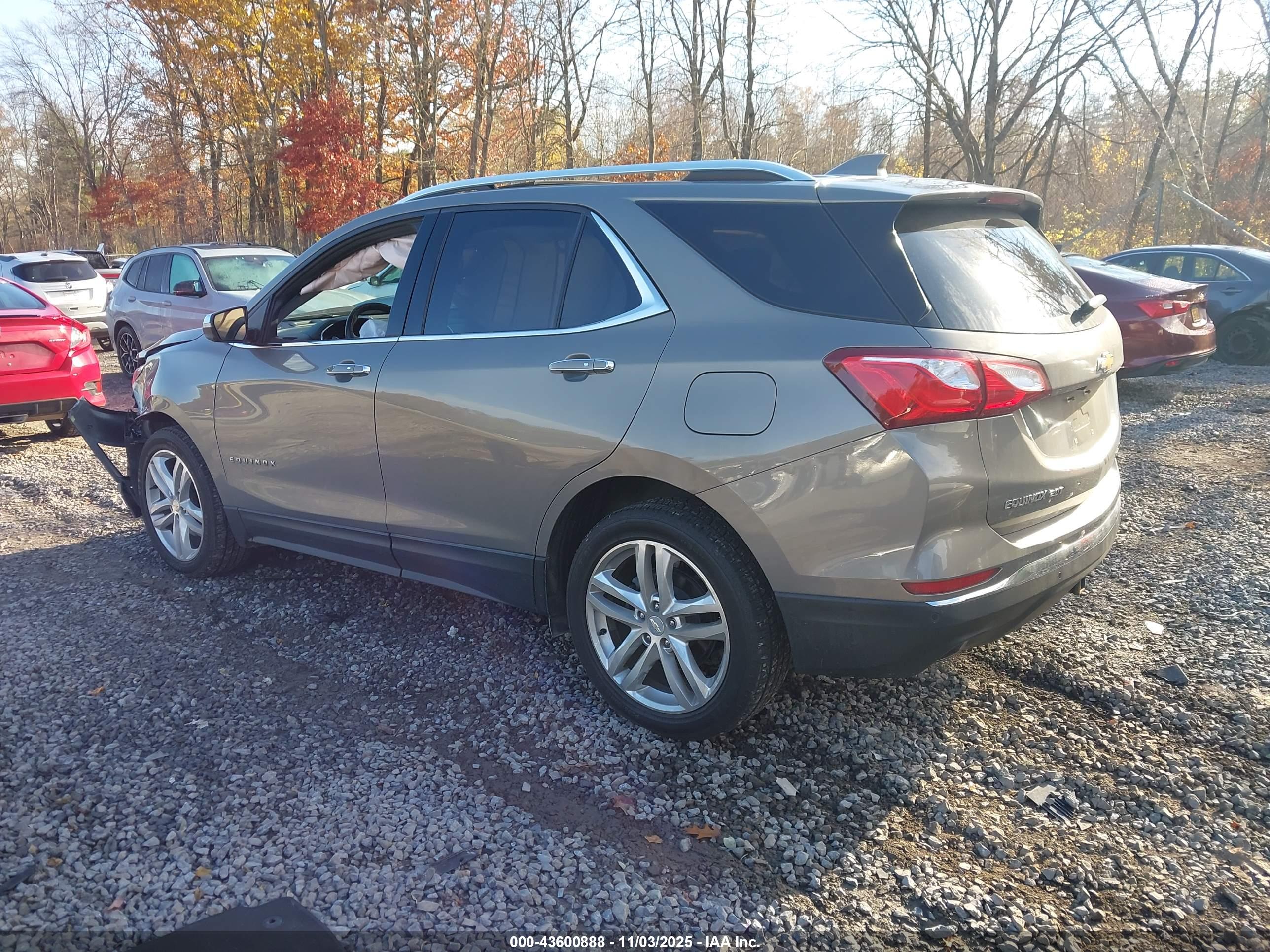 CHEVROLET EQUINOX image 3