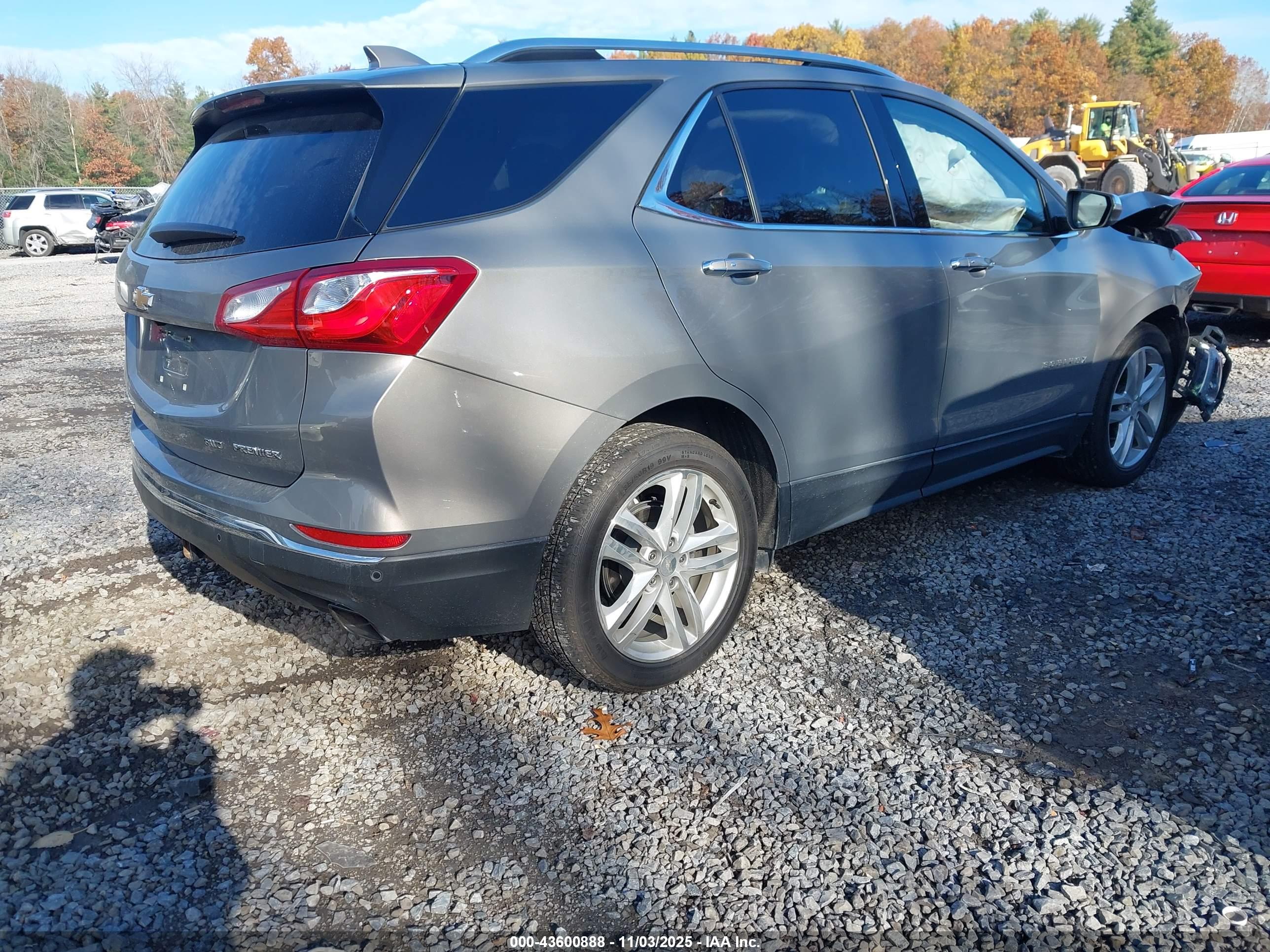 CHEVROLET EQUINOX image 4