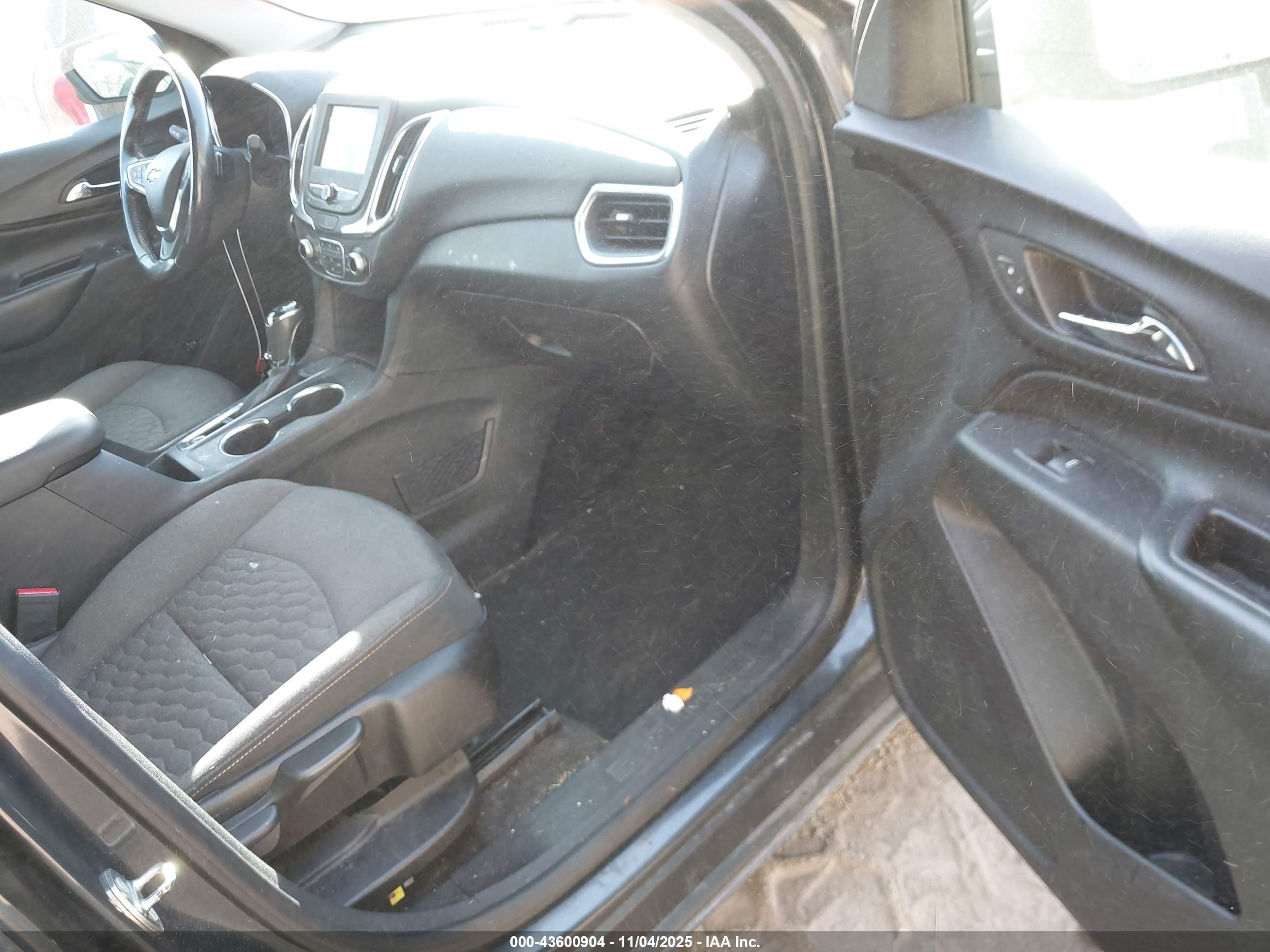 CHEVROLET EQUINOX image 5