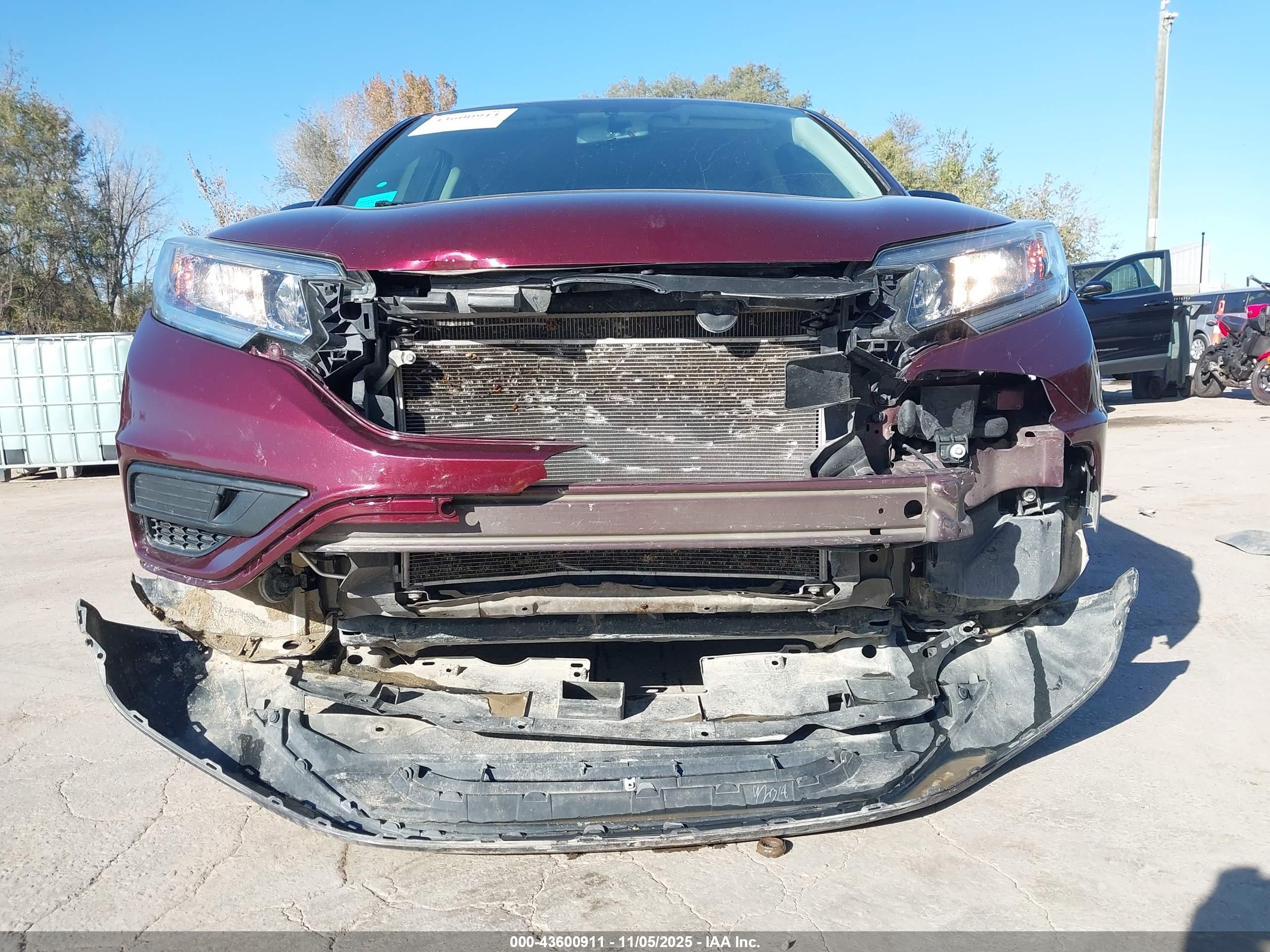 HONDA CR-V image 6