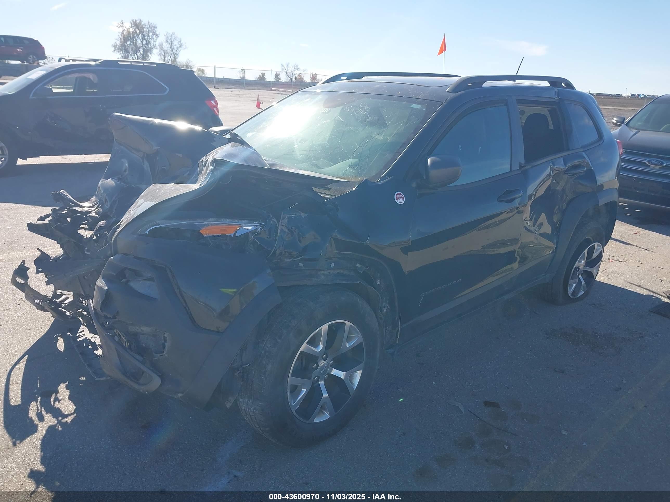JEEP CHEROKEE image 2