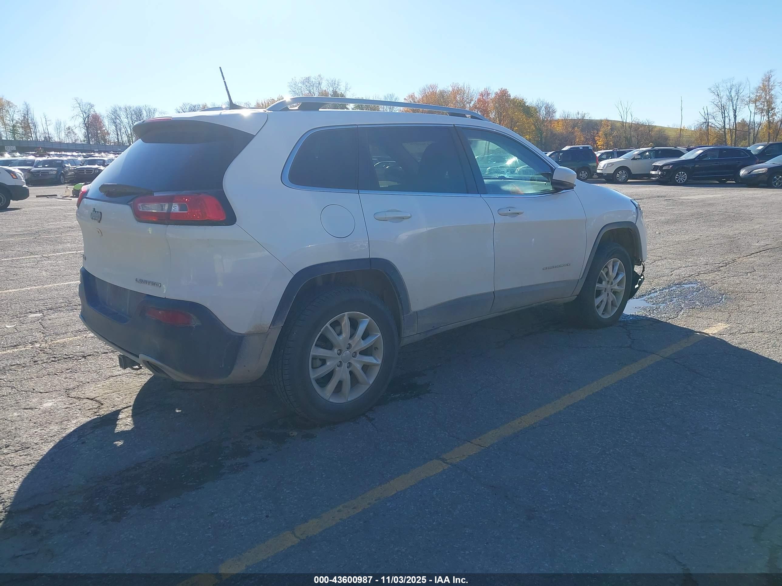 JEEP CHEROKEE image 4