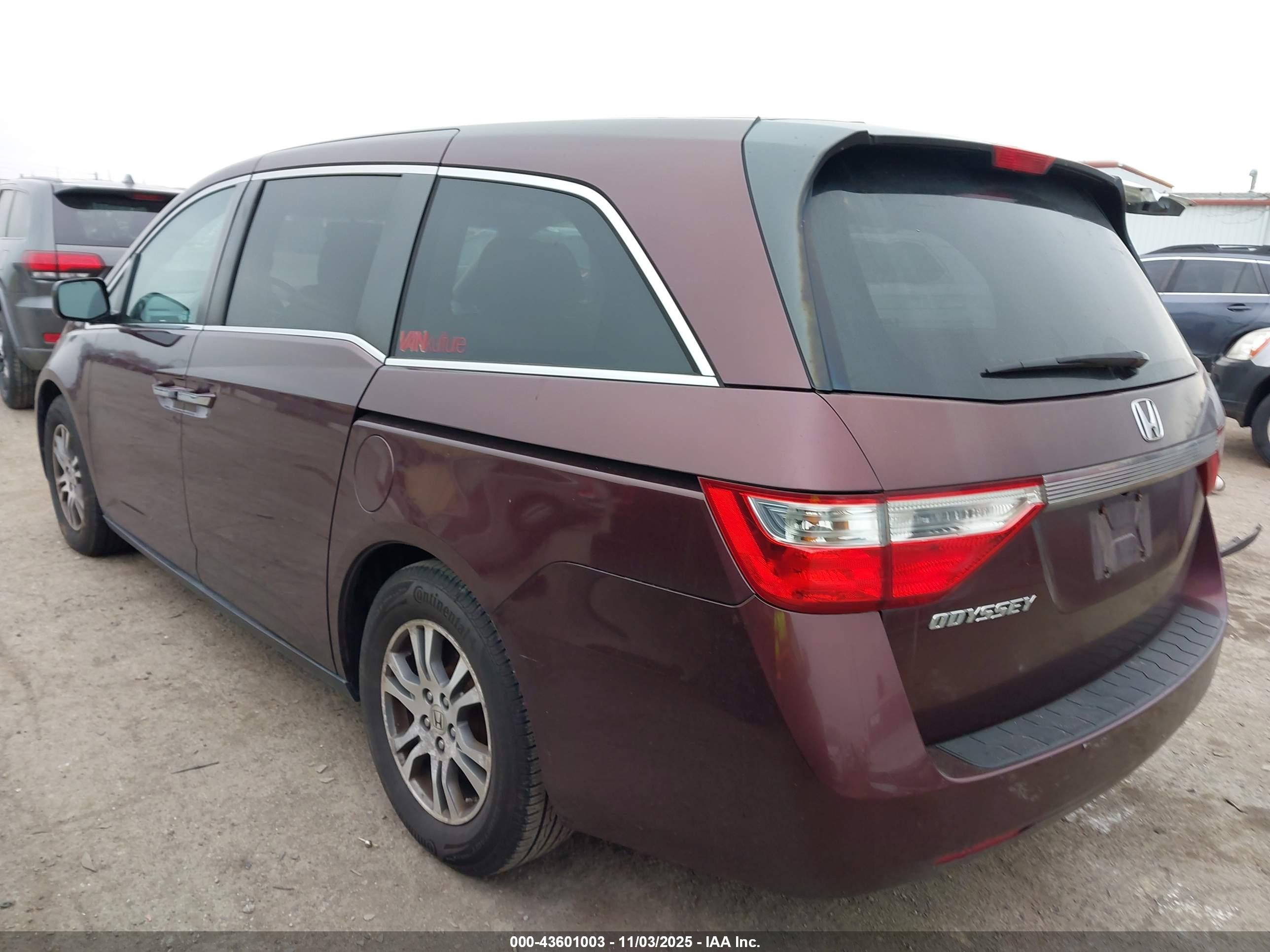 HONDA ODYSSEY image 3