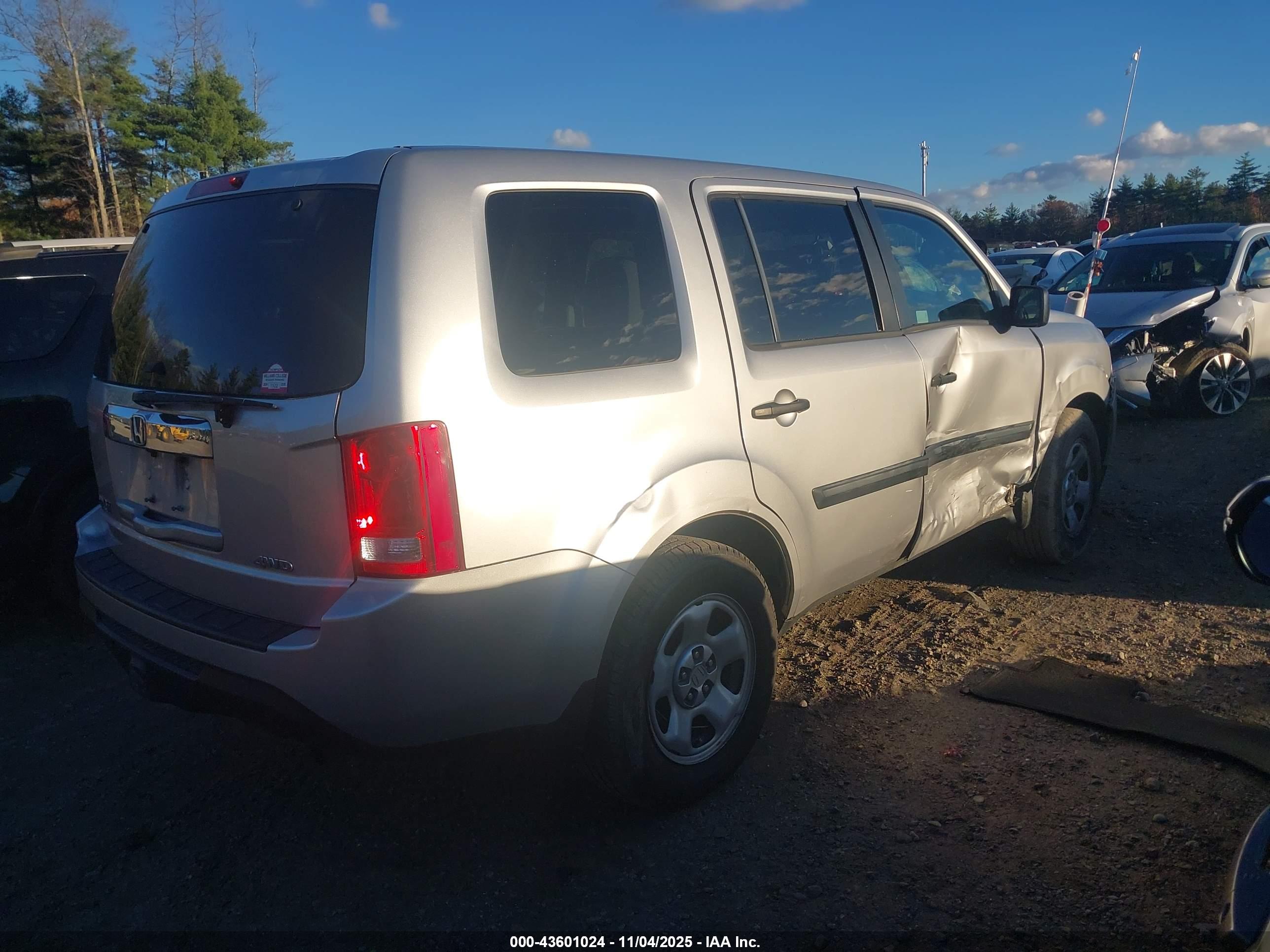 HONDA PILOT image 4