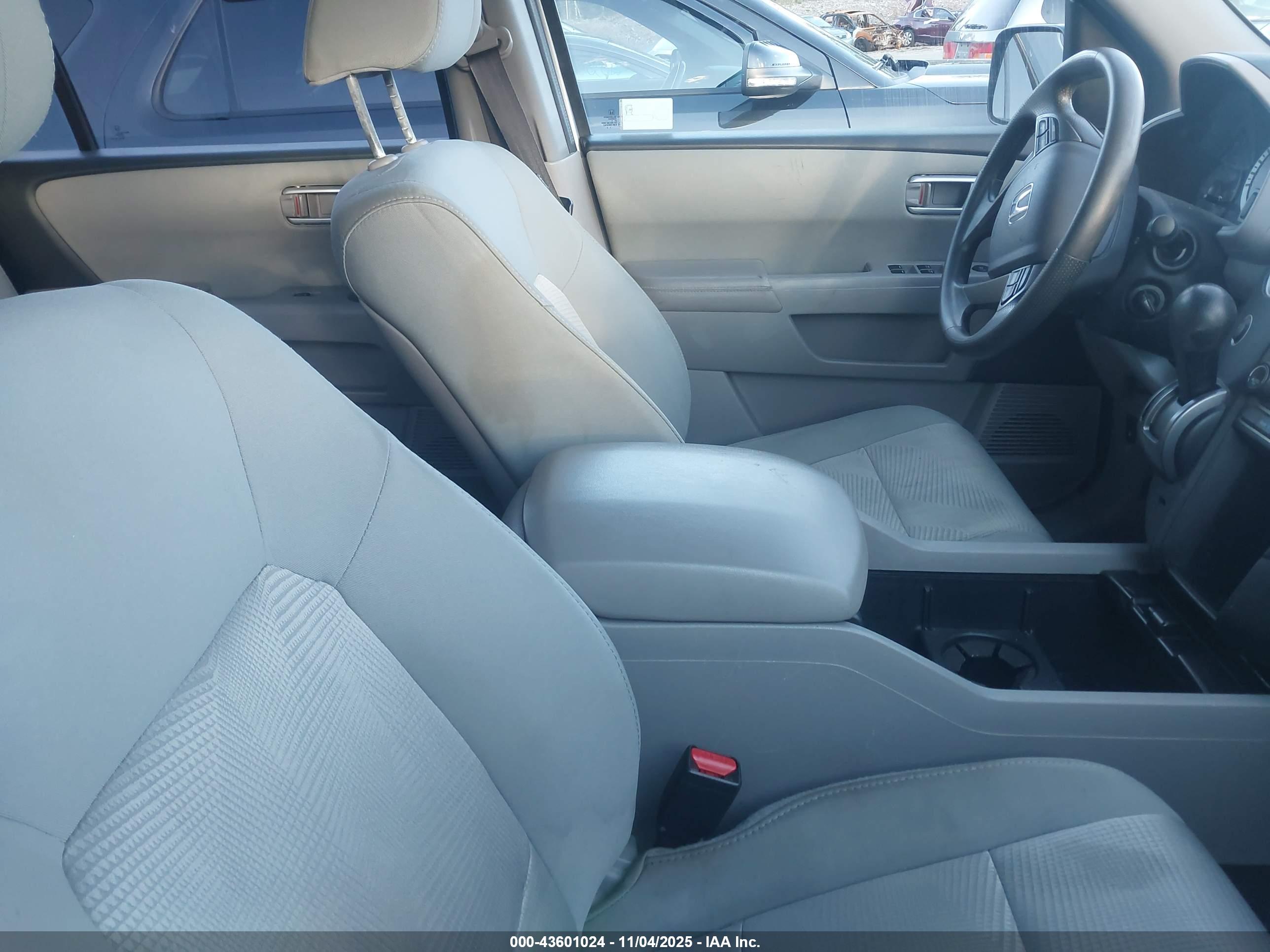 HONDA PILOT image 5