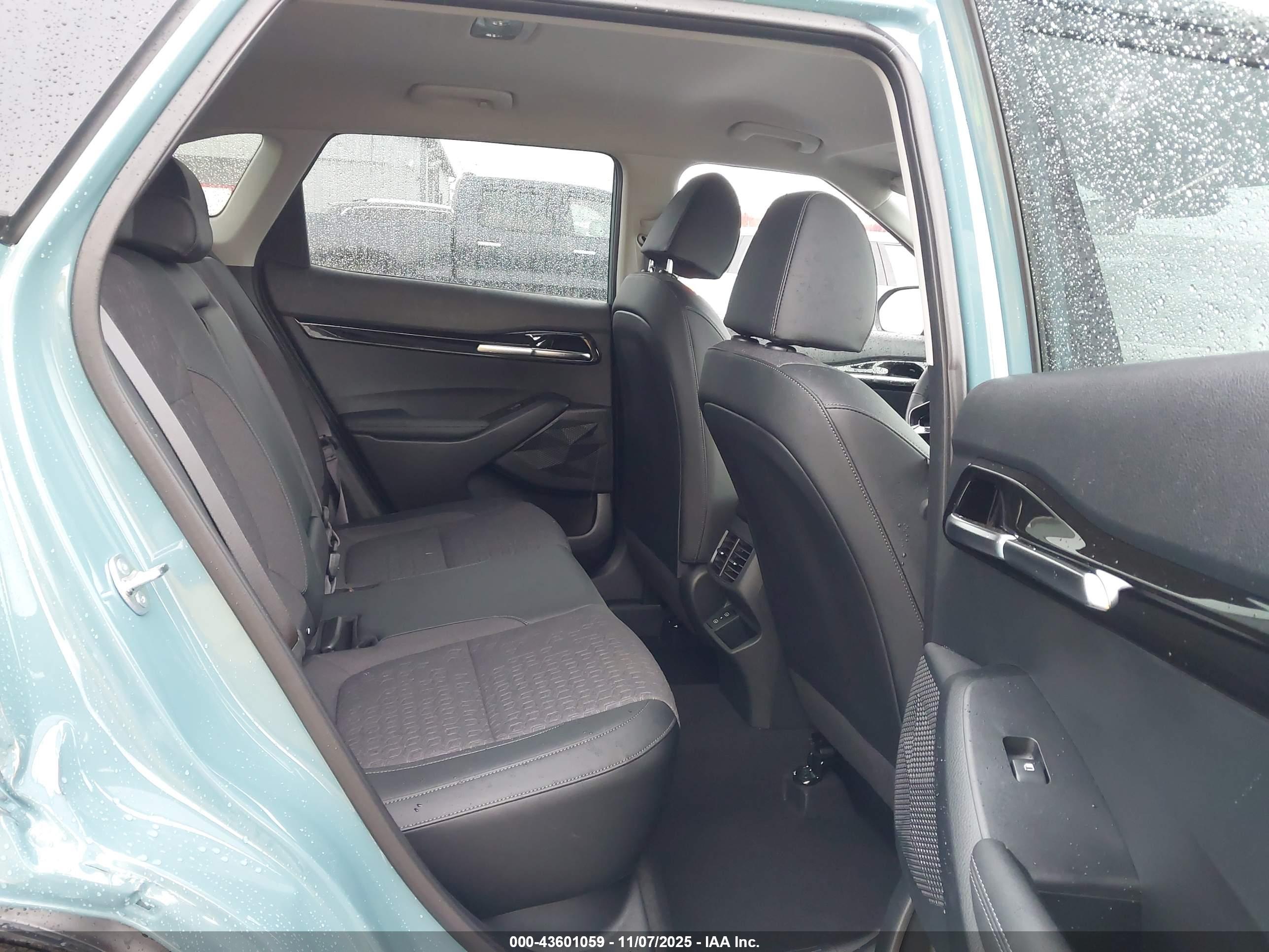 KIA SELTOS image 8