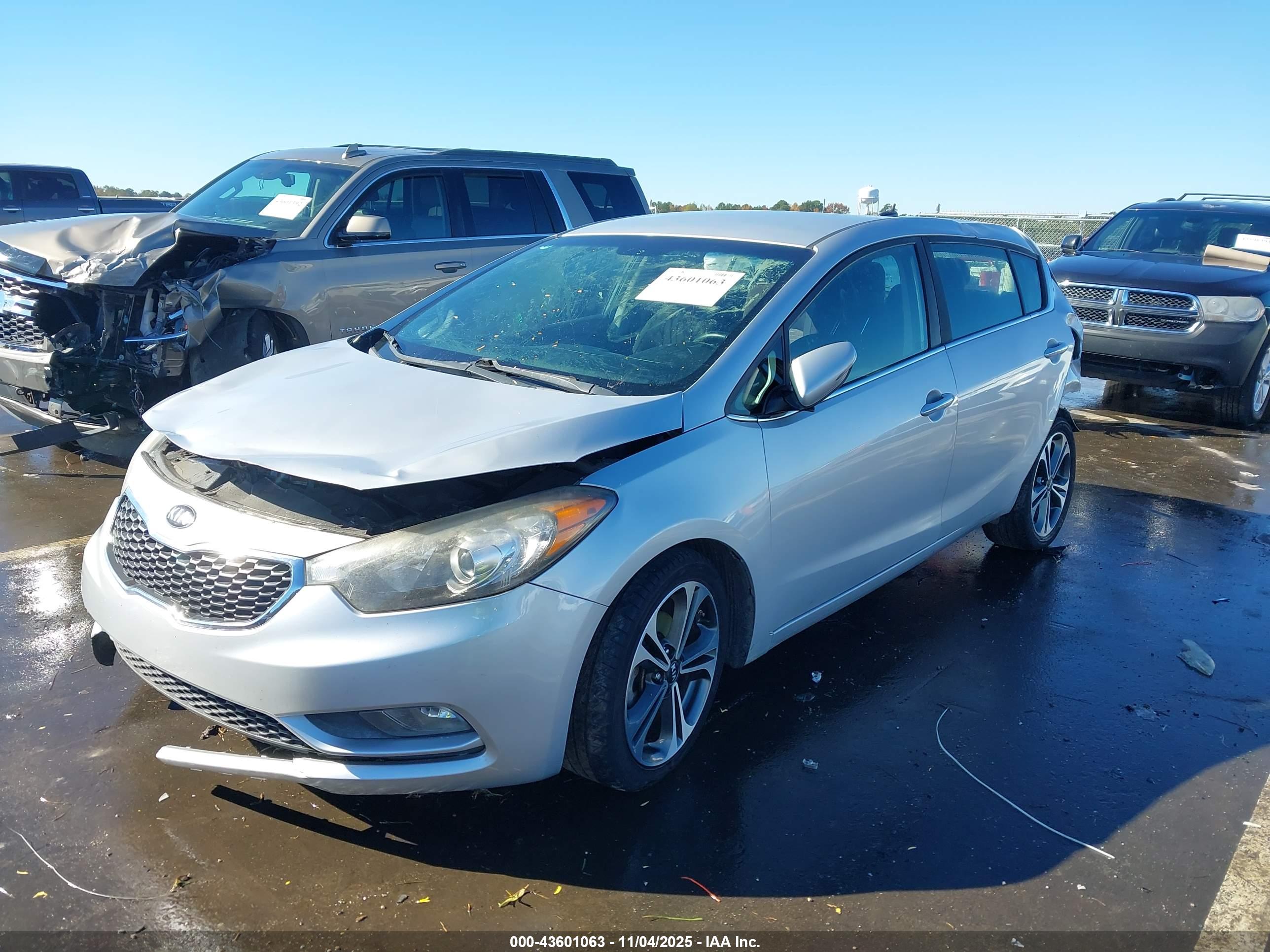 KIA FORTE image 2