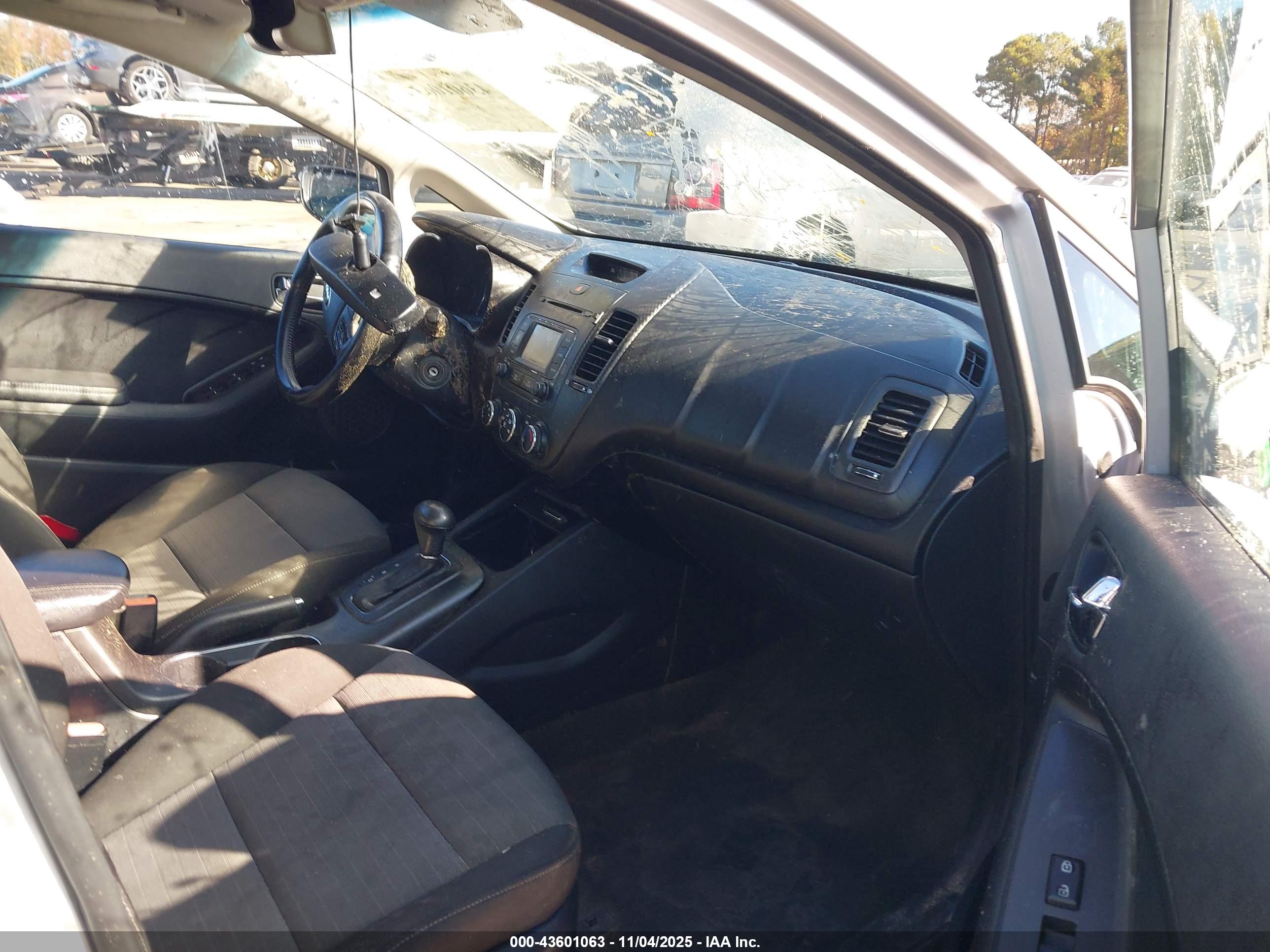 KIA FORTE image 5