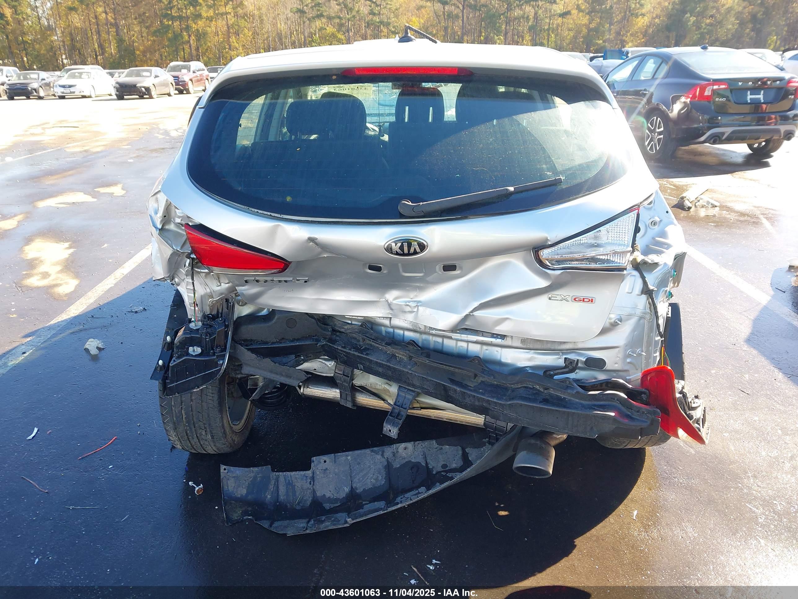 KIA FORTE image 6