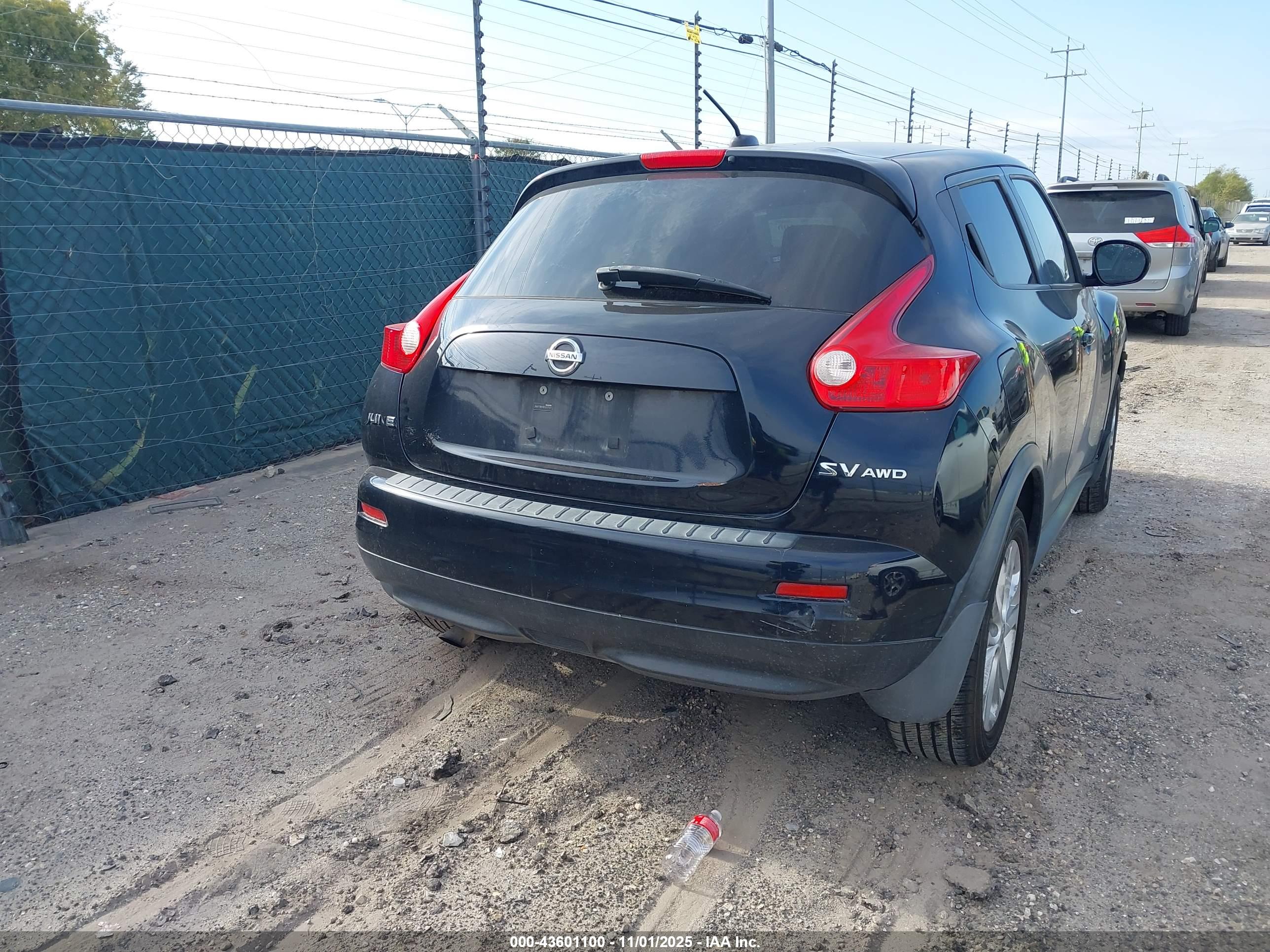 NISSAN JUKE image 4