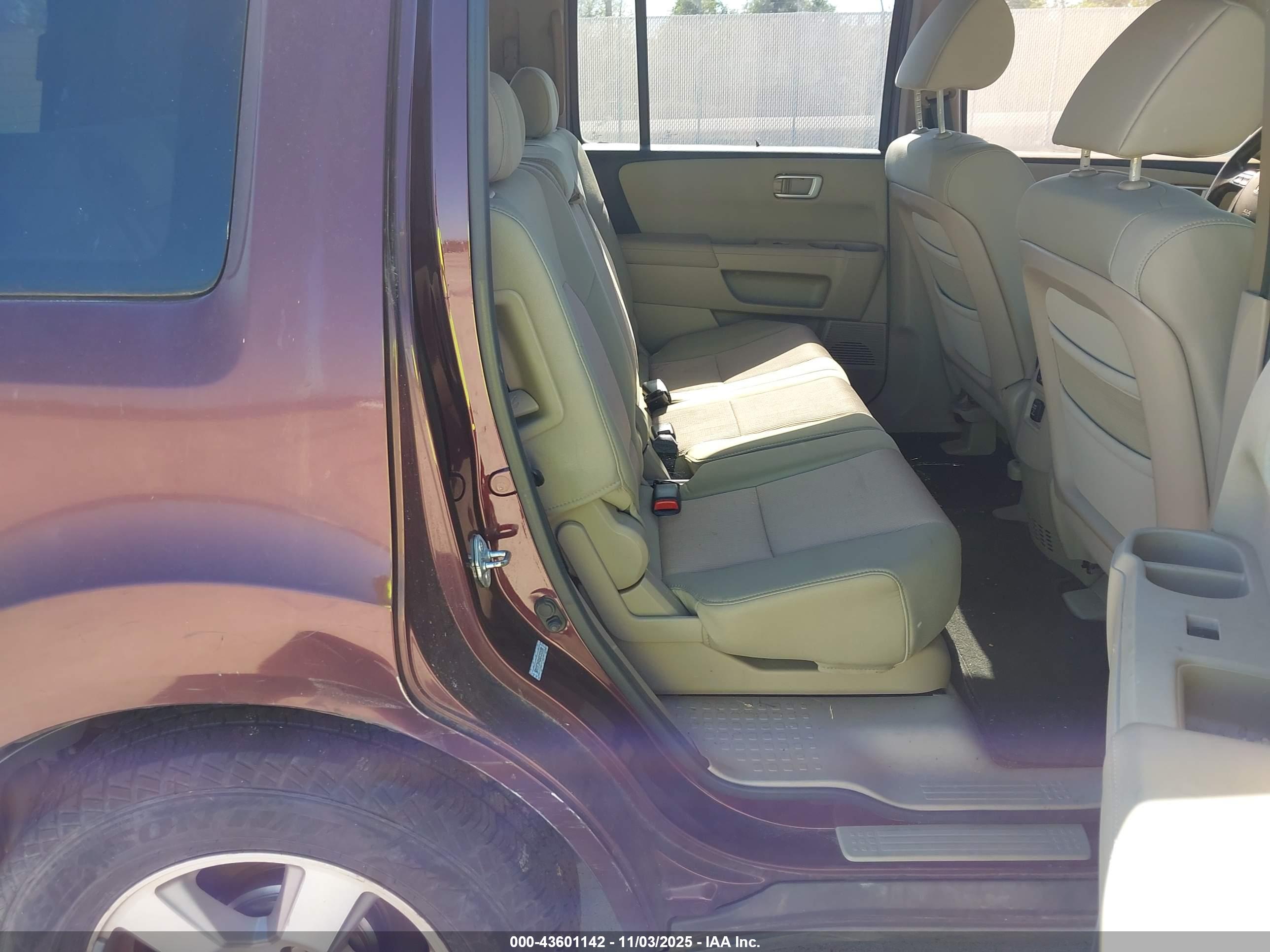 HONDA PILOT image 8