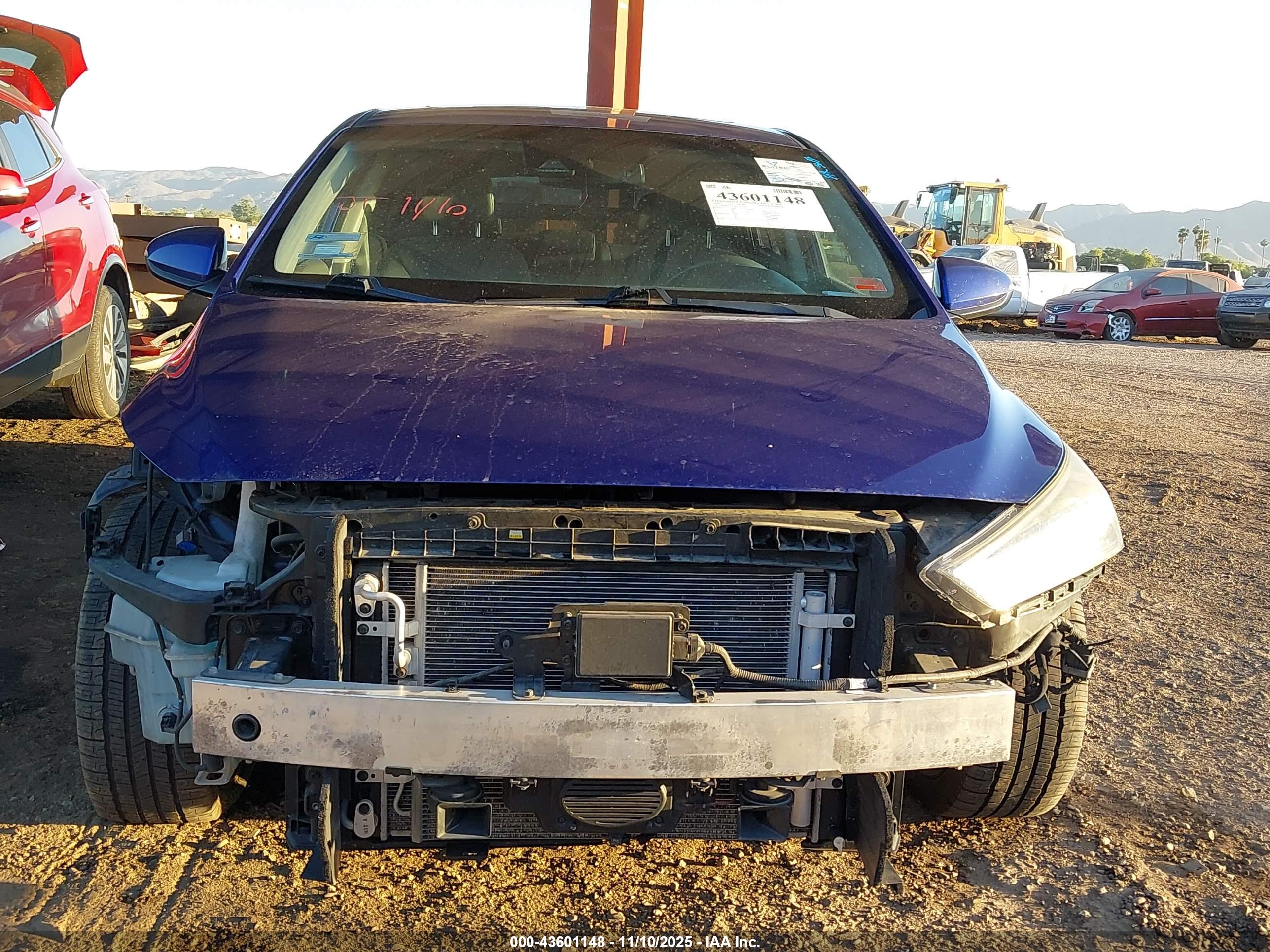HYUNDAI IONIQ image 6