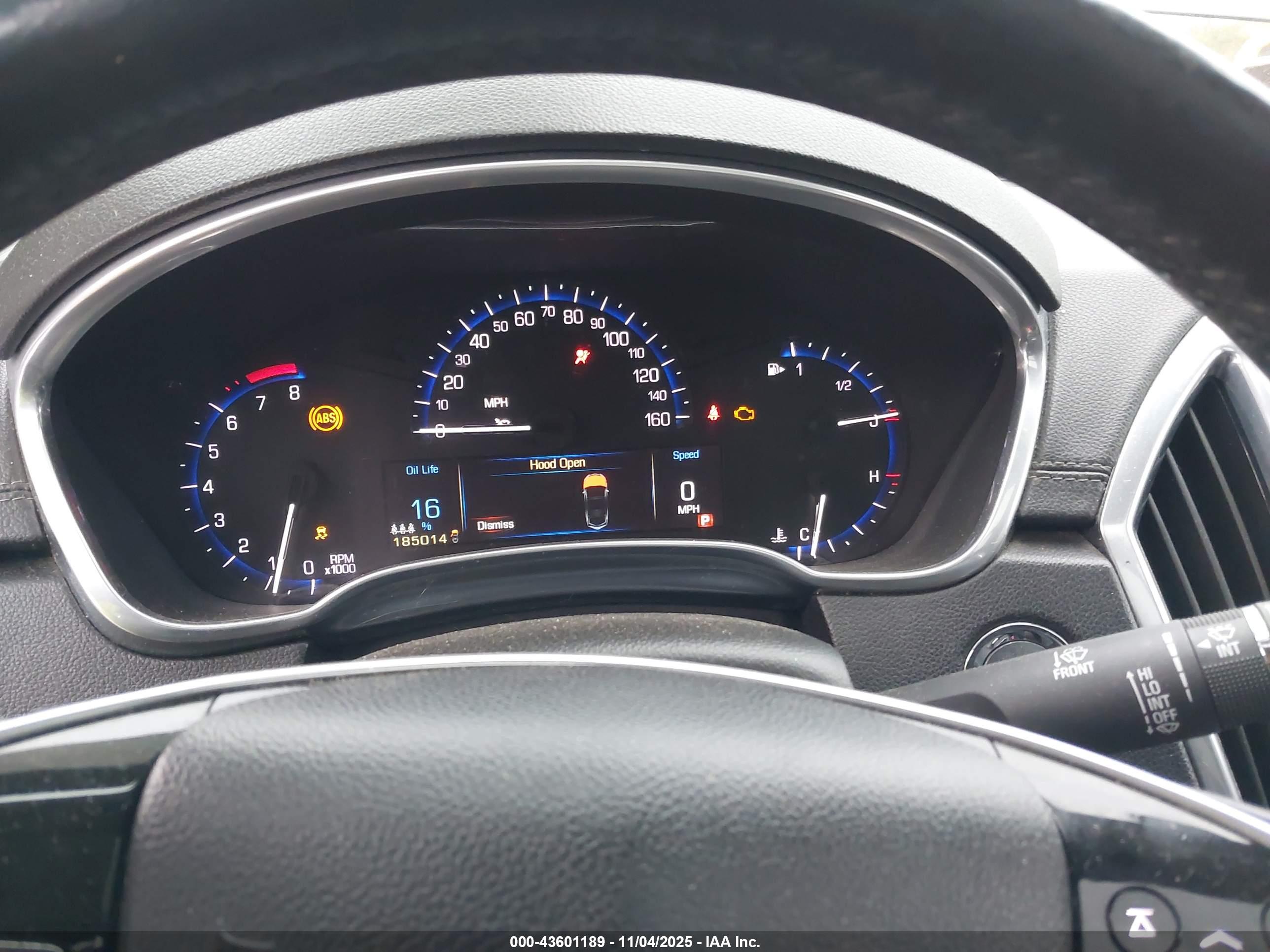 CADILLAC SRX image 7
