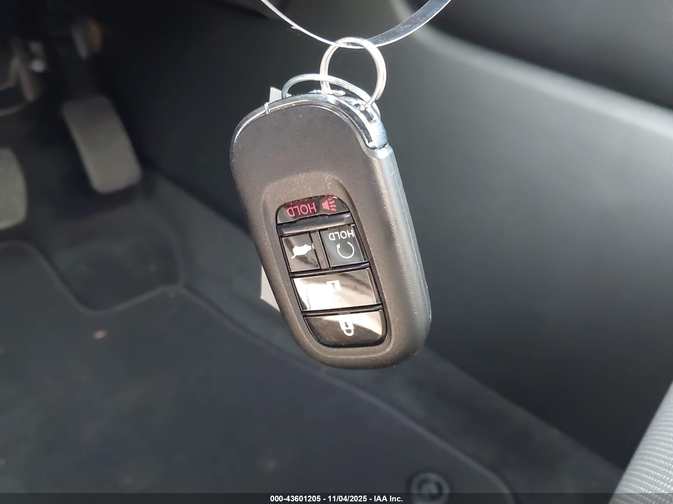 HONDA CR-V image 11