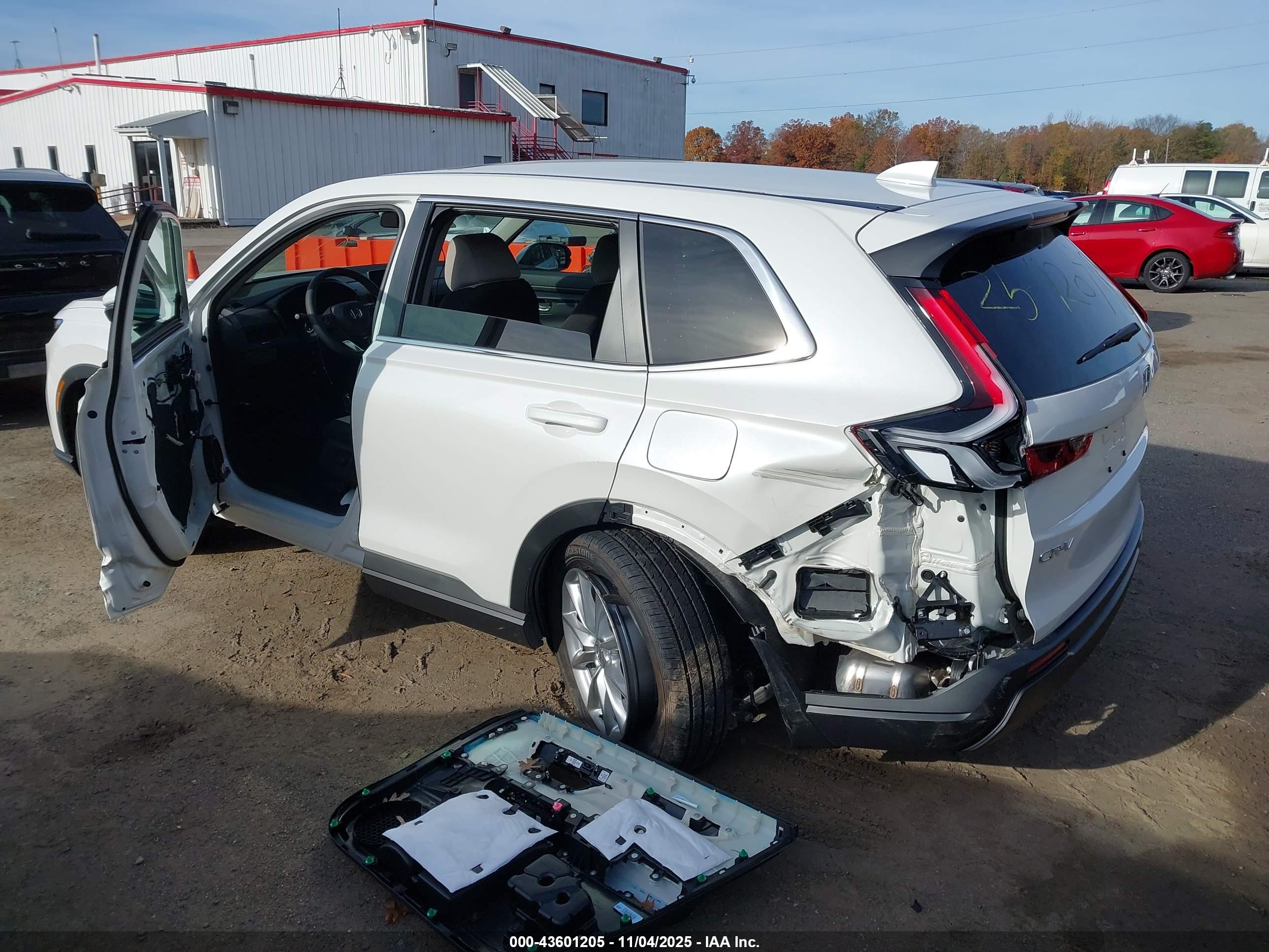 HONDA CR-V image 3