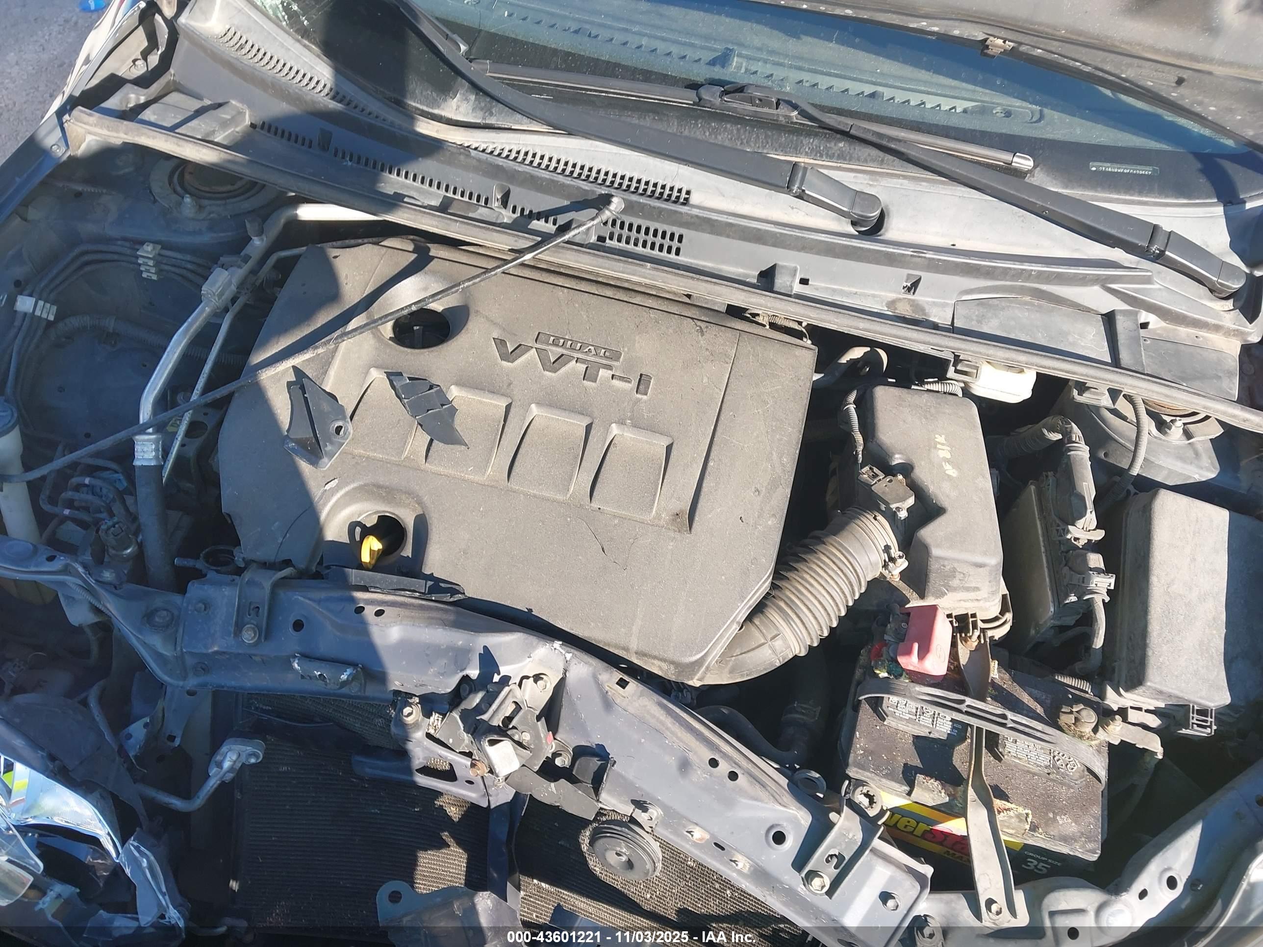 TOYOTA COROLLA image 10