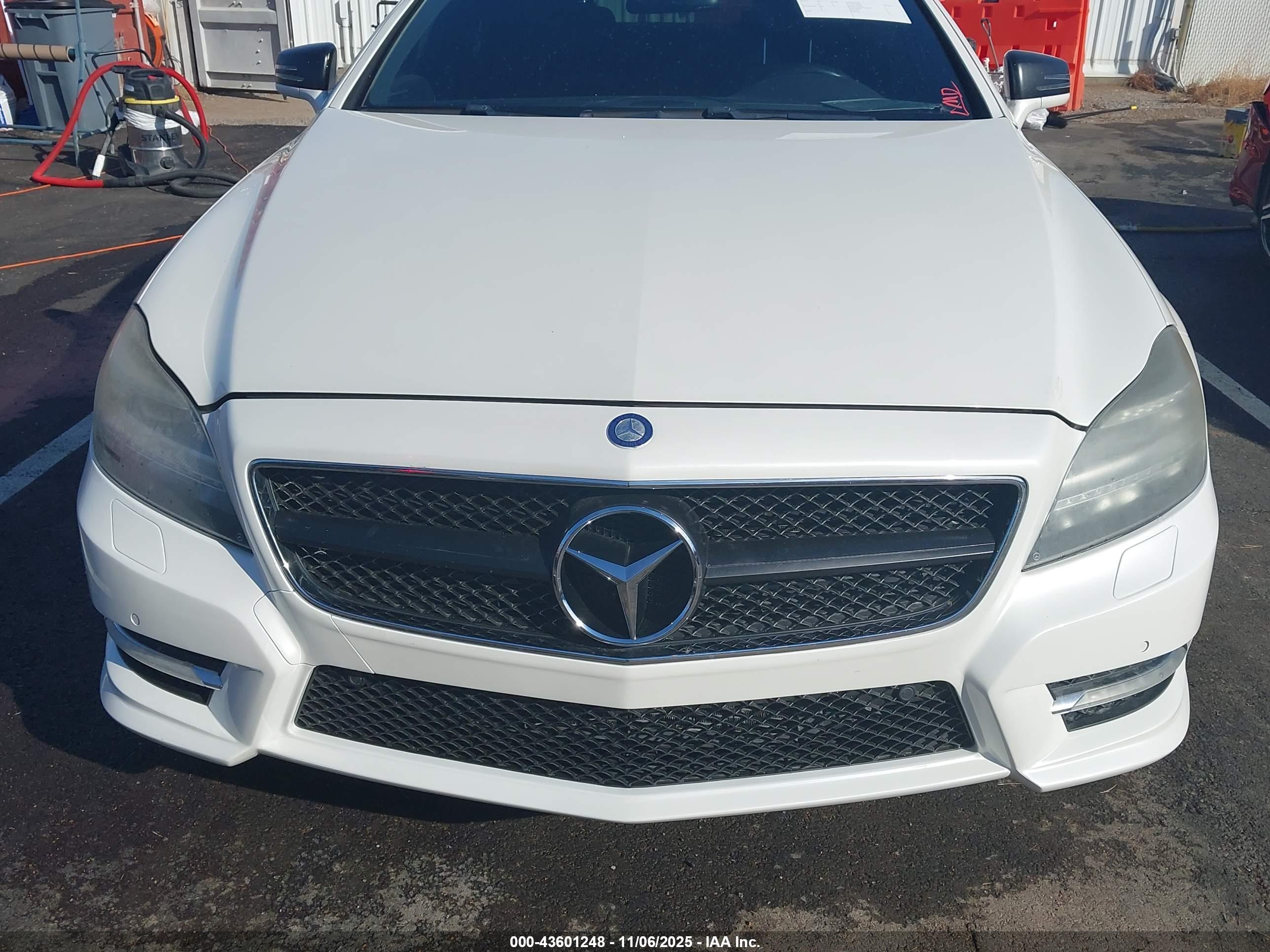 MERCEDES-BENZ CLS image 6