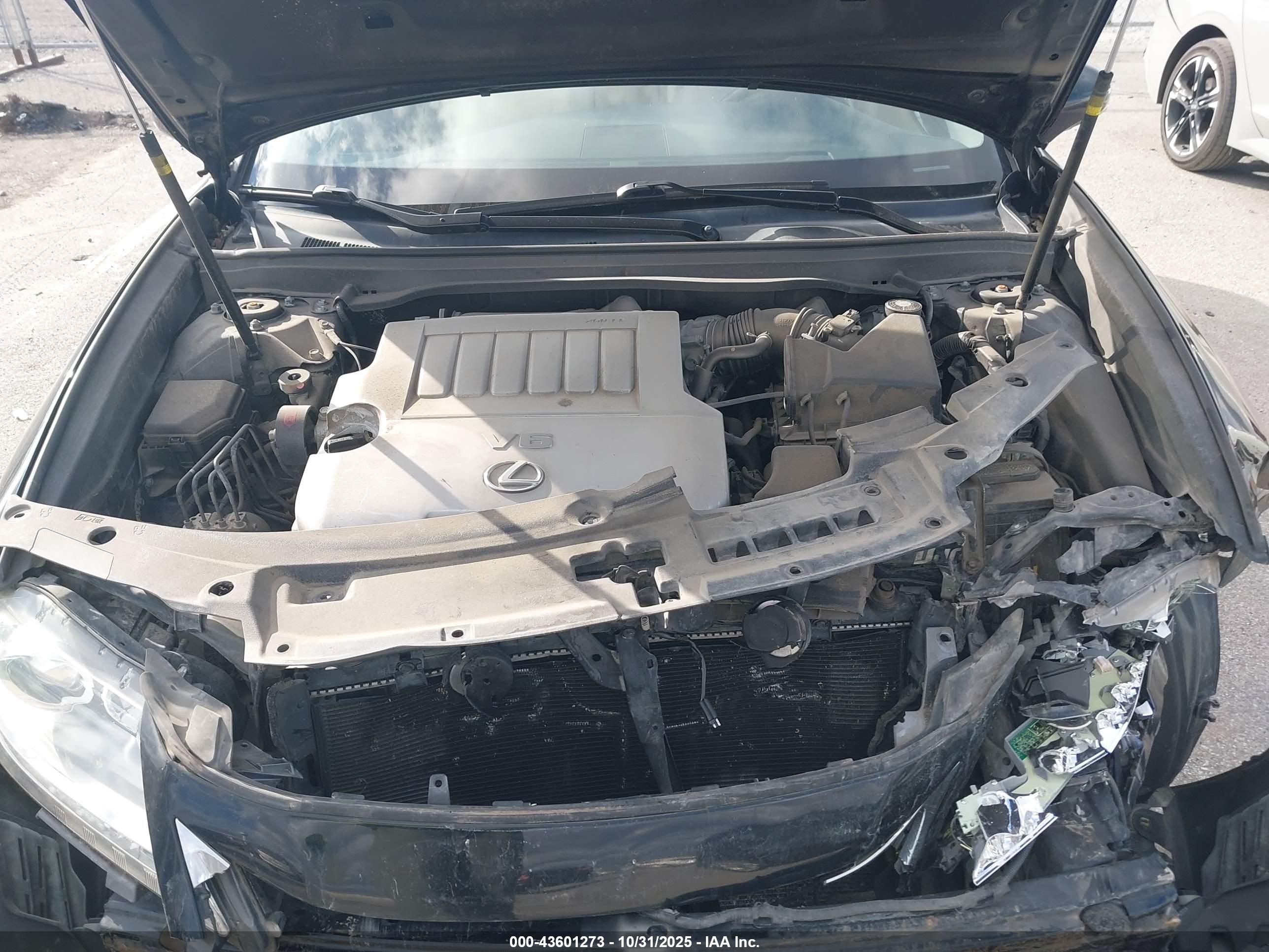 LEXUS ES image 10