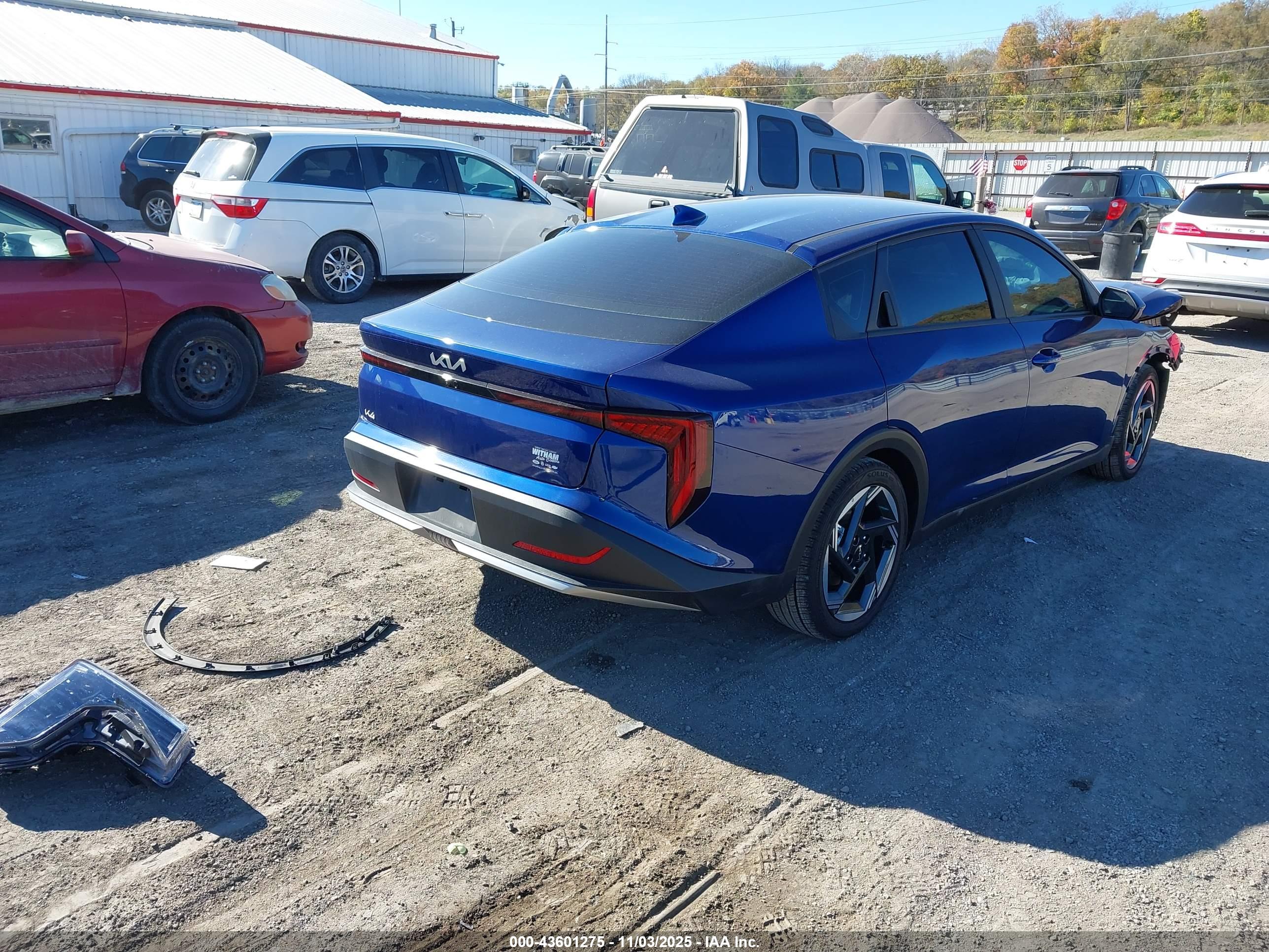 KIA K4 image 4