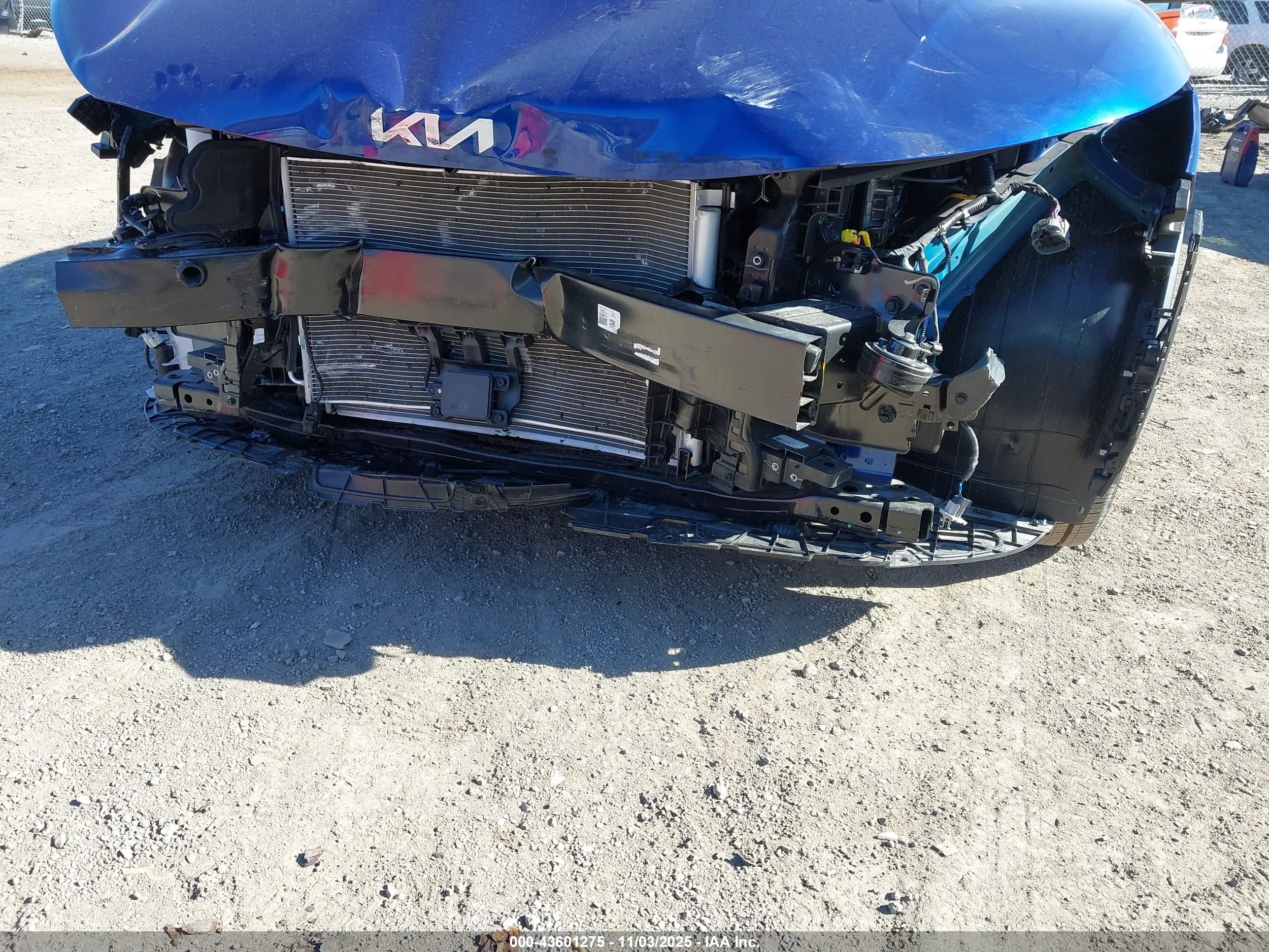 KIA K4 image 6