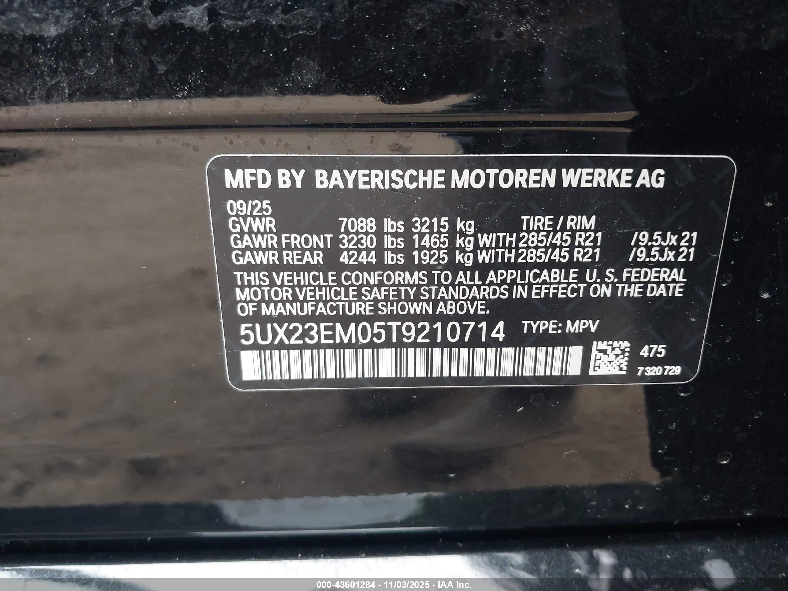 BMW X7 image 9