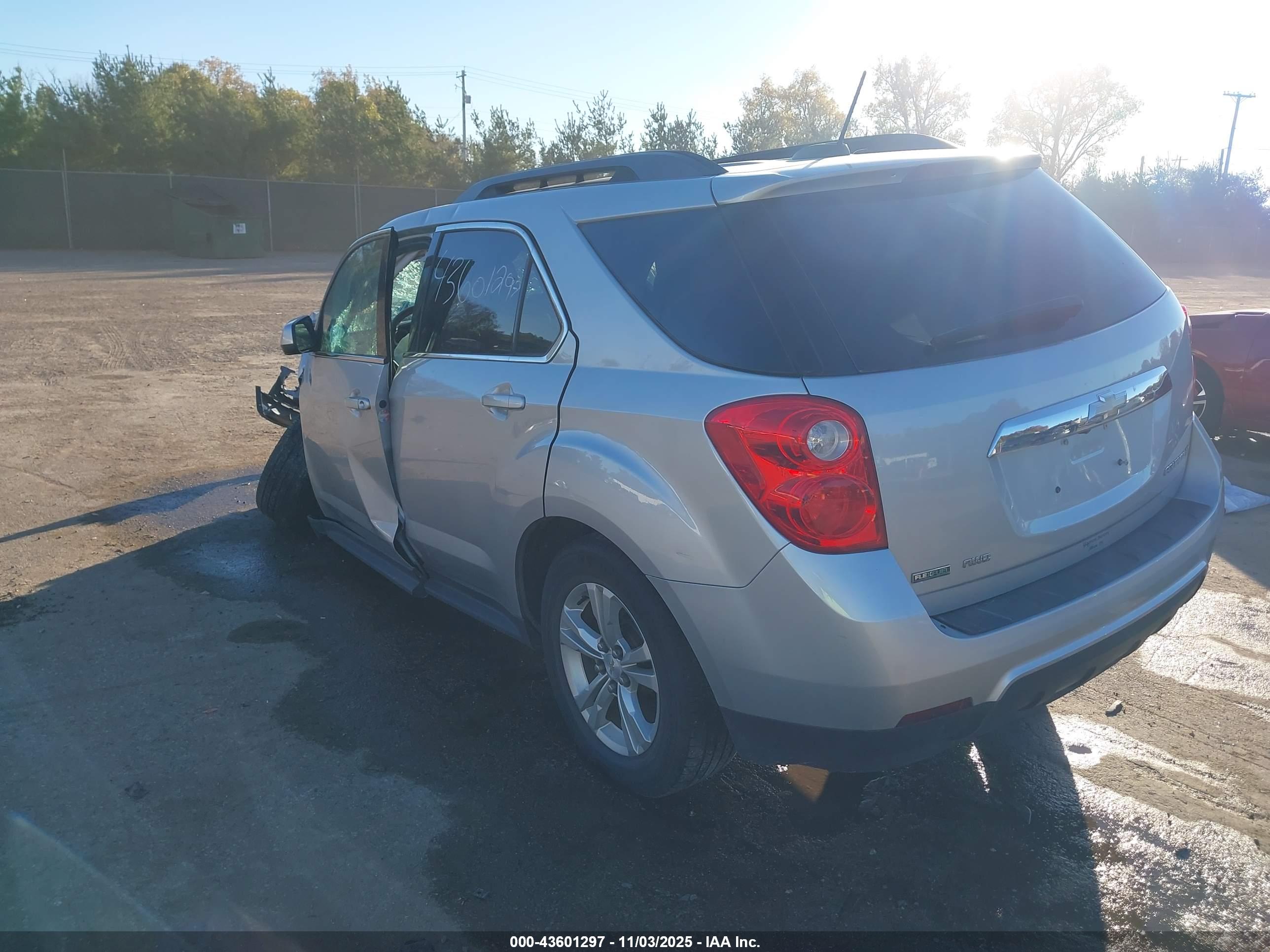 CHEVROLET EQUINOX image 3