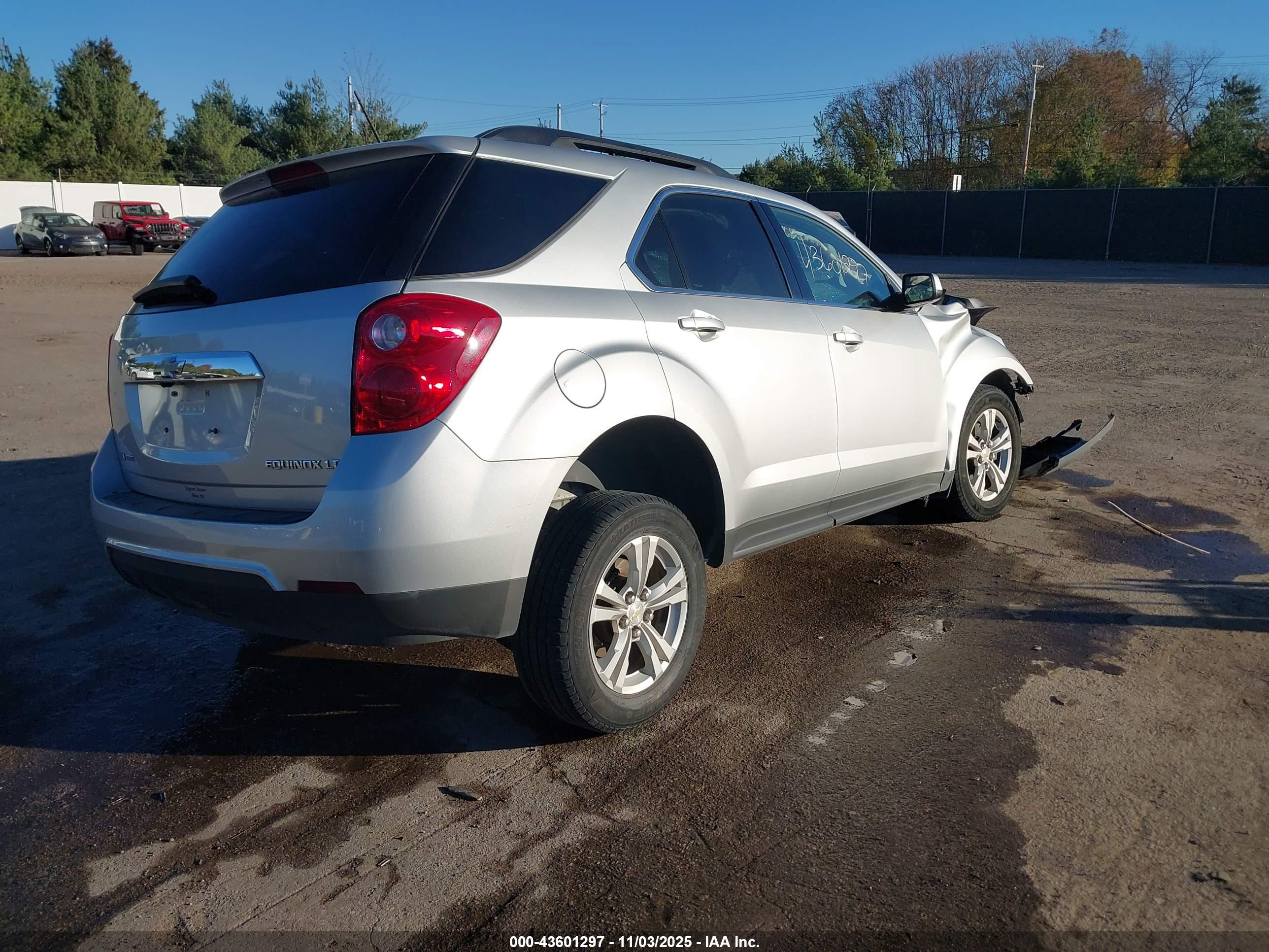 CHEVROLET EQUINOX image 4